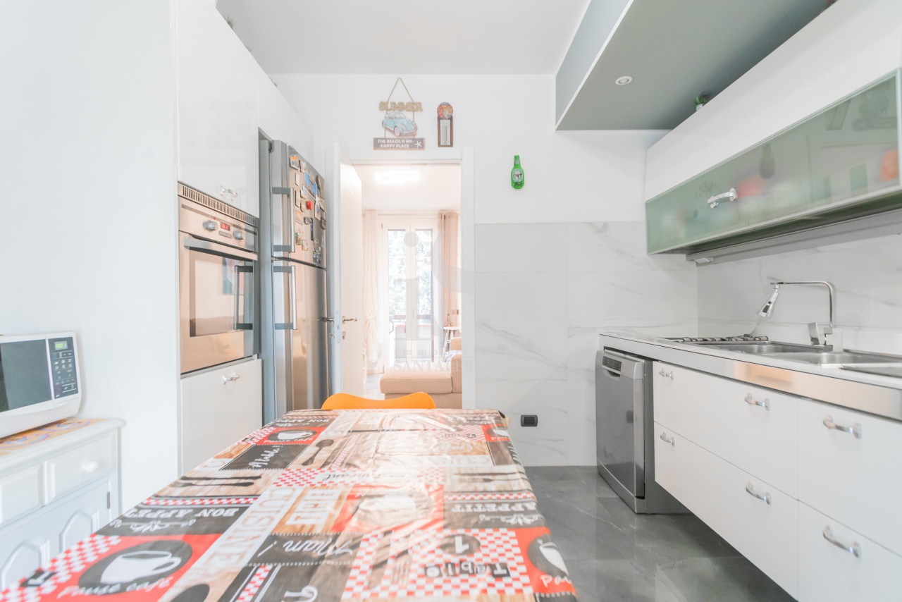 Trilocale con box doppio in via agrate, Concorezzo