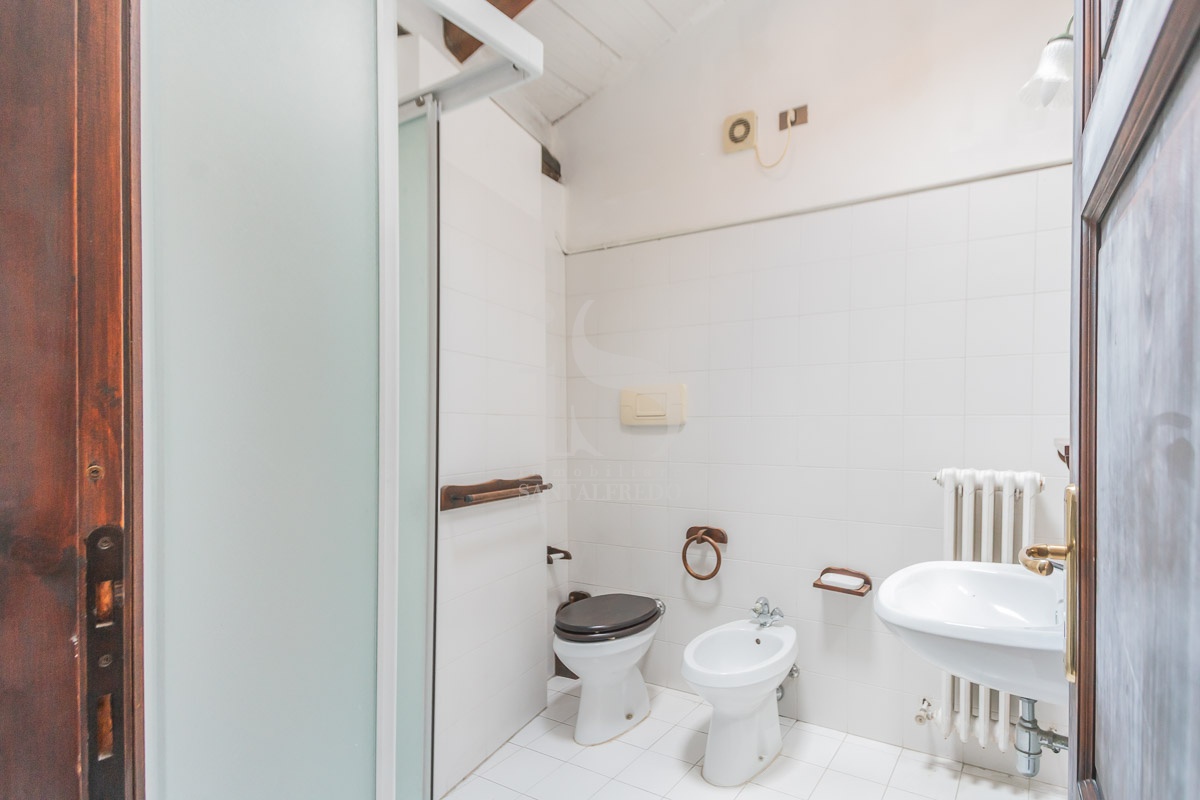 Trilocale con box in via giuseppe parini, Briosco