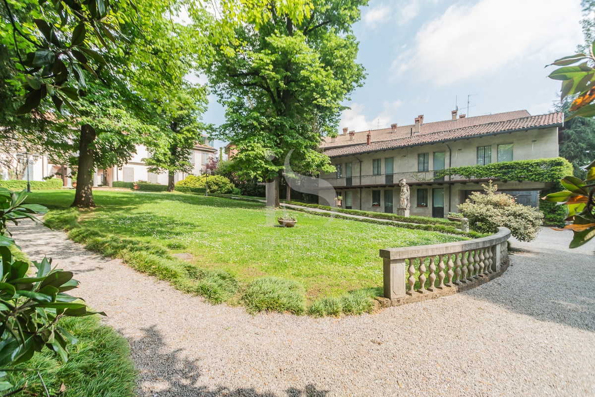 Trilocale con box in via giuseppe parini, Briosco