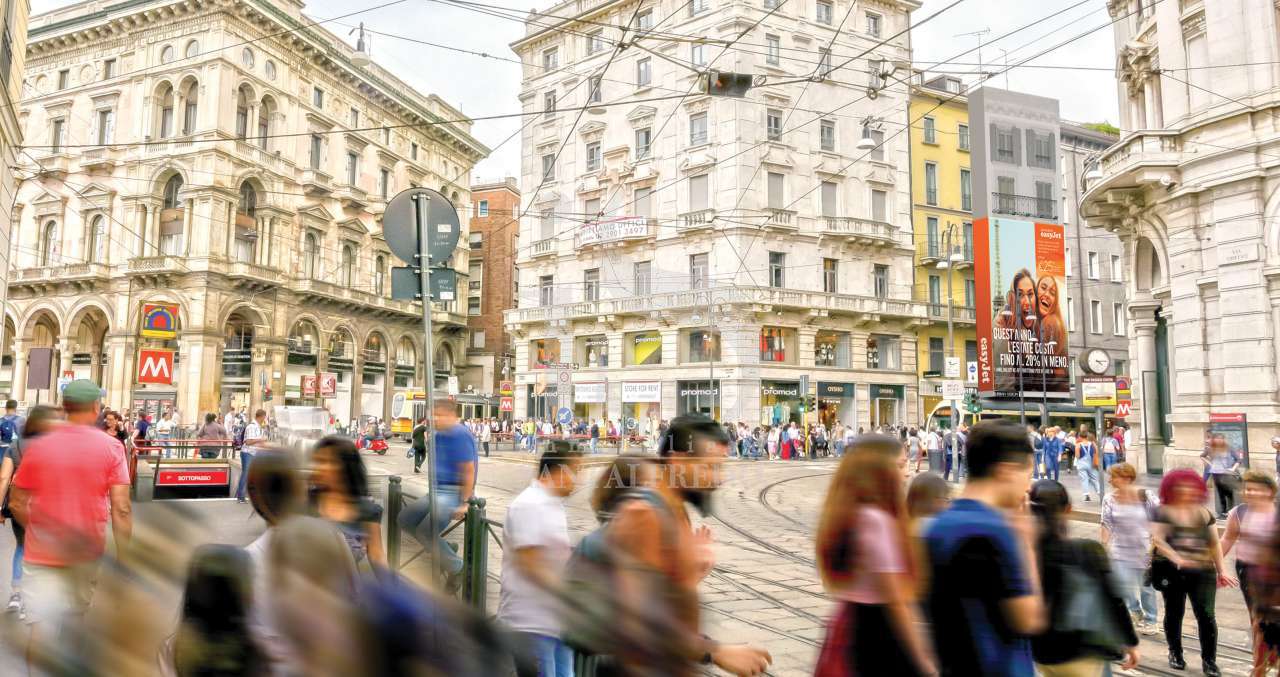 Negozio in affitto in via torino, Milano