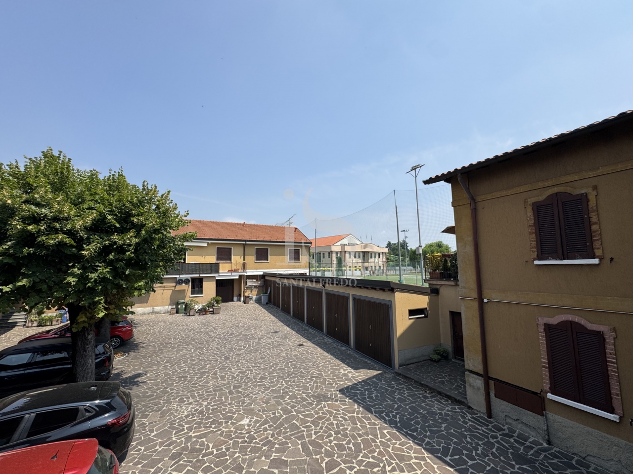 Bilocale ristrutturato in vallicella, Vimercate