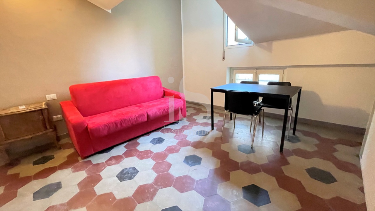 Monolocale arredato in affitto in via canzio, Milano