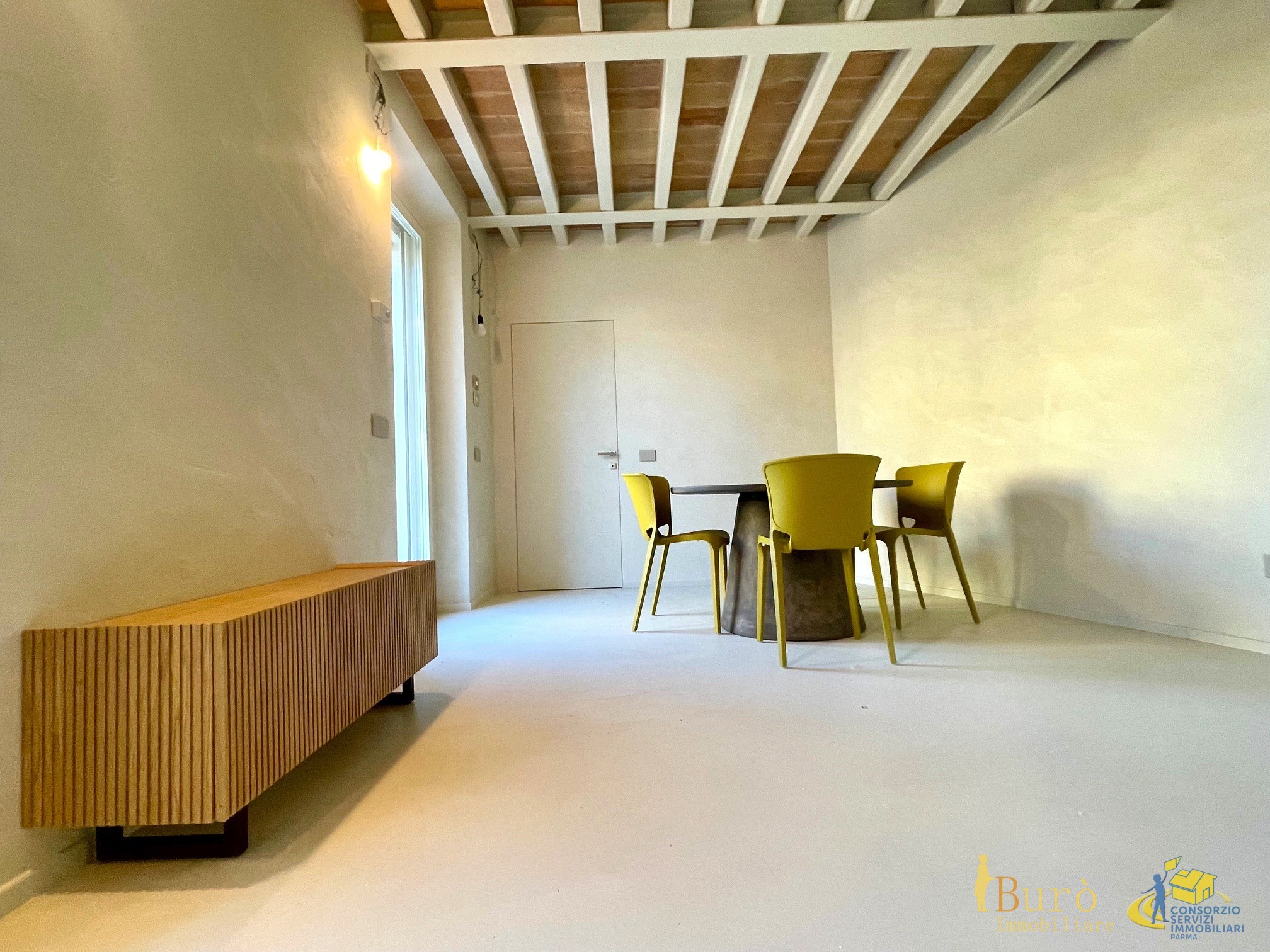 Casa indipendente con giardino in via terranova, Parma