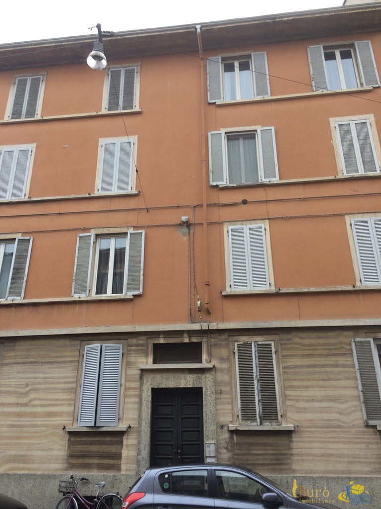 Quadrilocale in vendita in via gulli 1, Parma