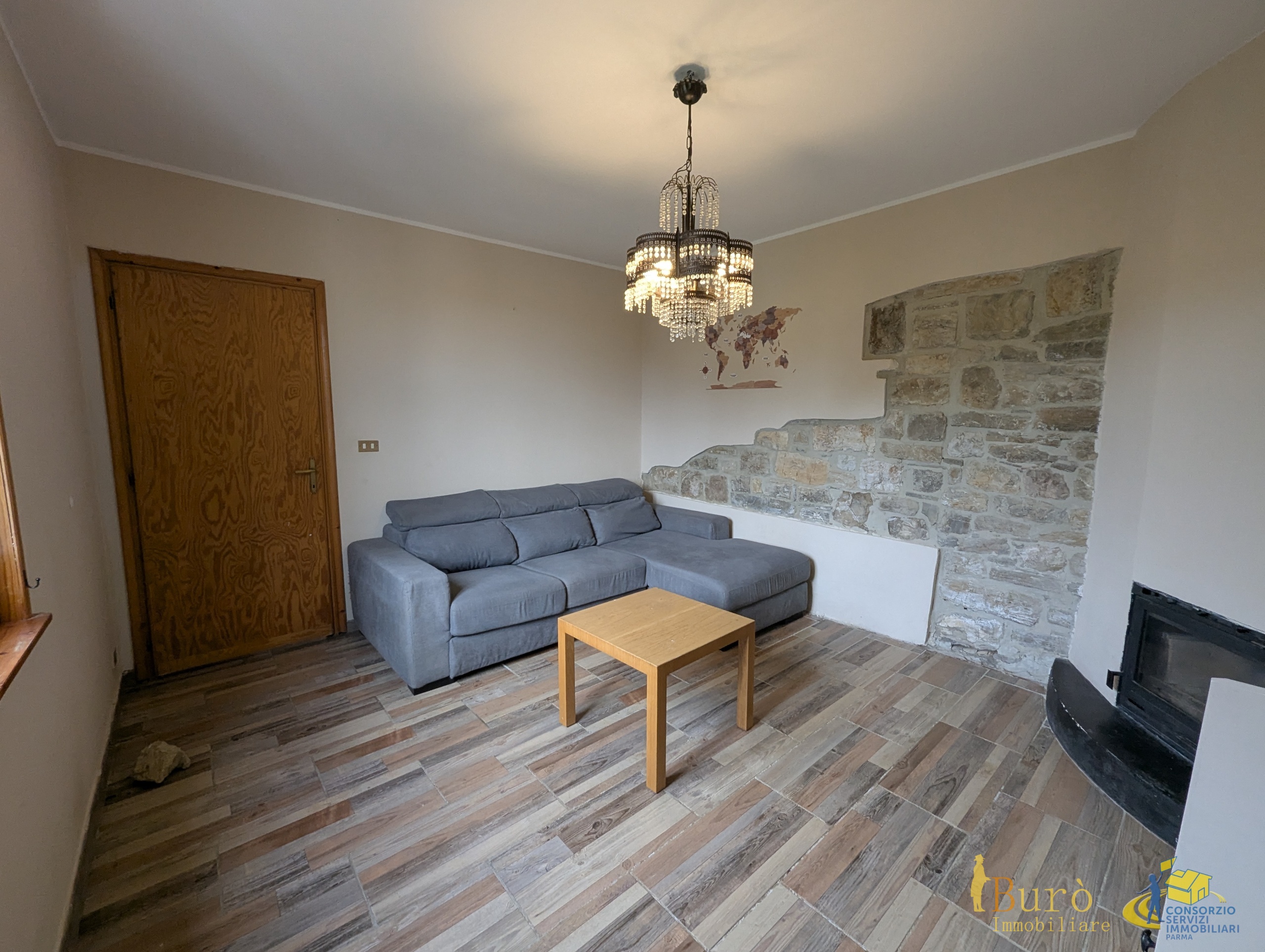 Casa indipendente con giardino in strada canesio, Pellegrino Parmense