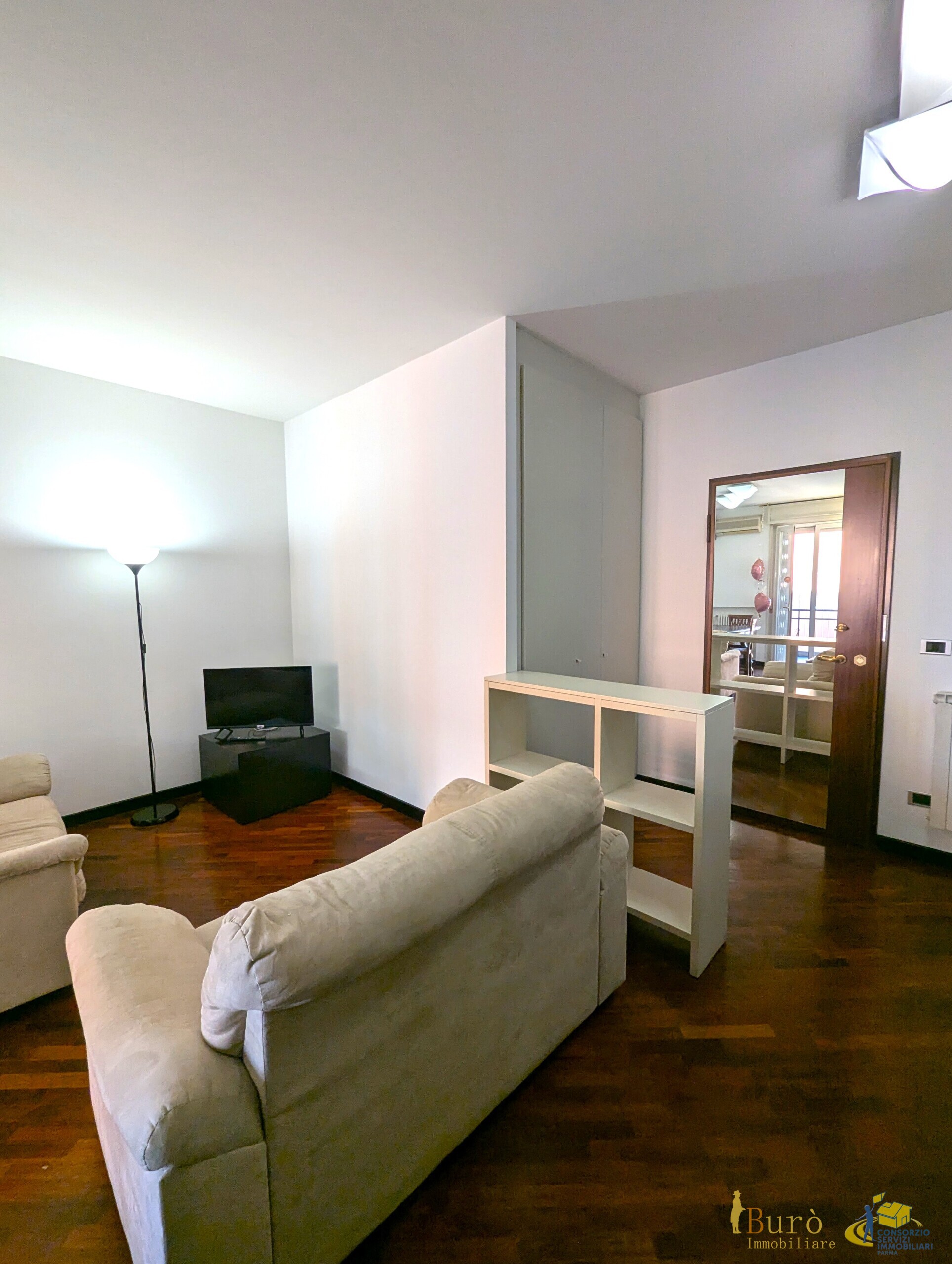 Quadrilocale con box in via argonne 9, Parma