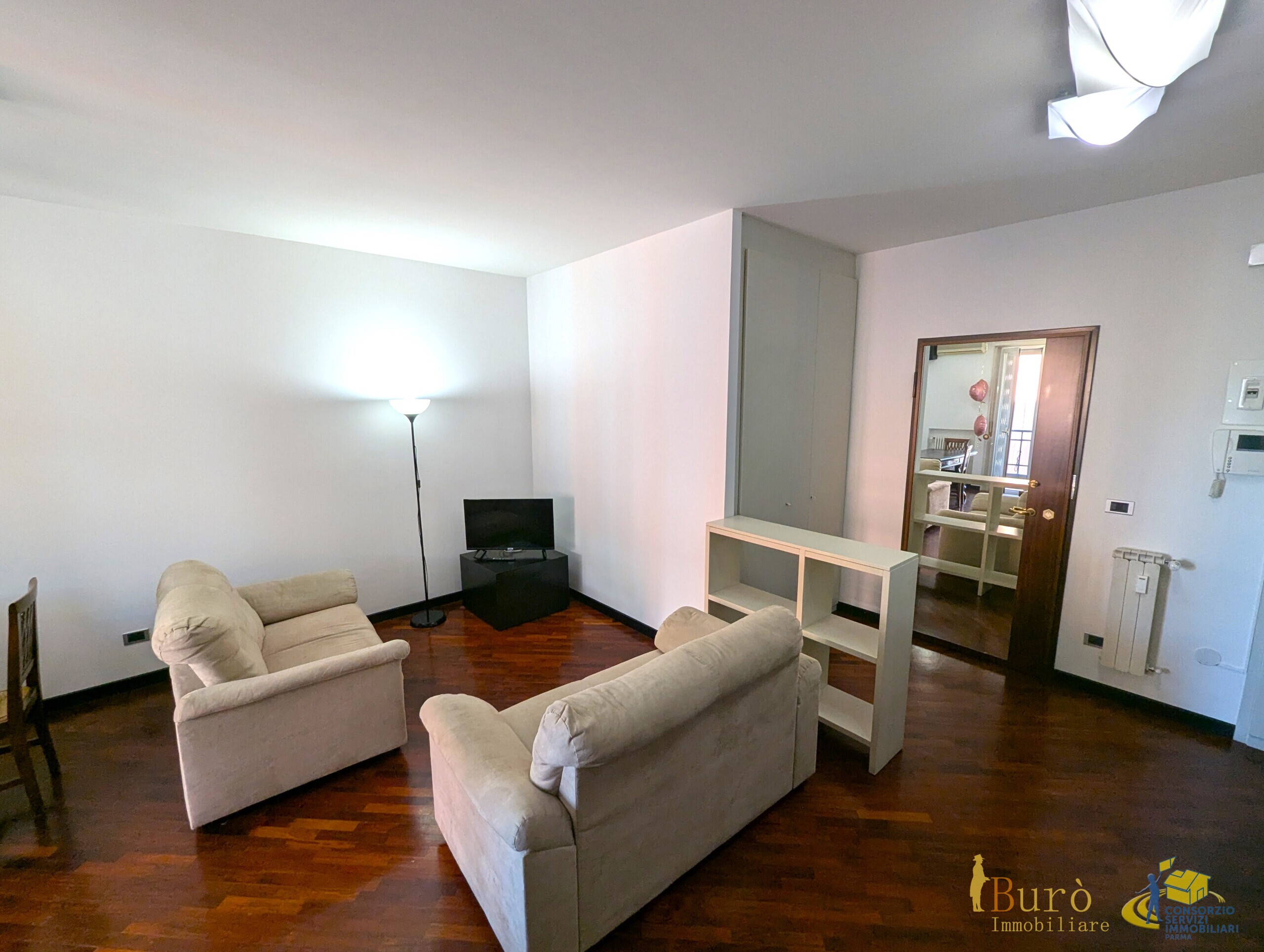 Quadrilocale con box in via argonne 9, Parma