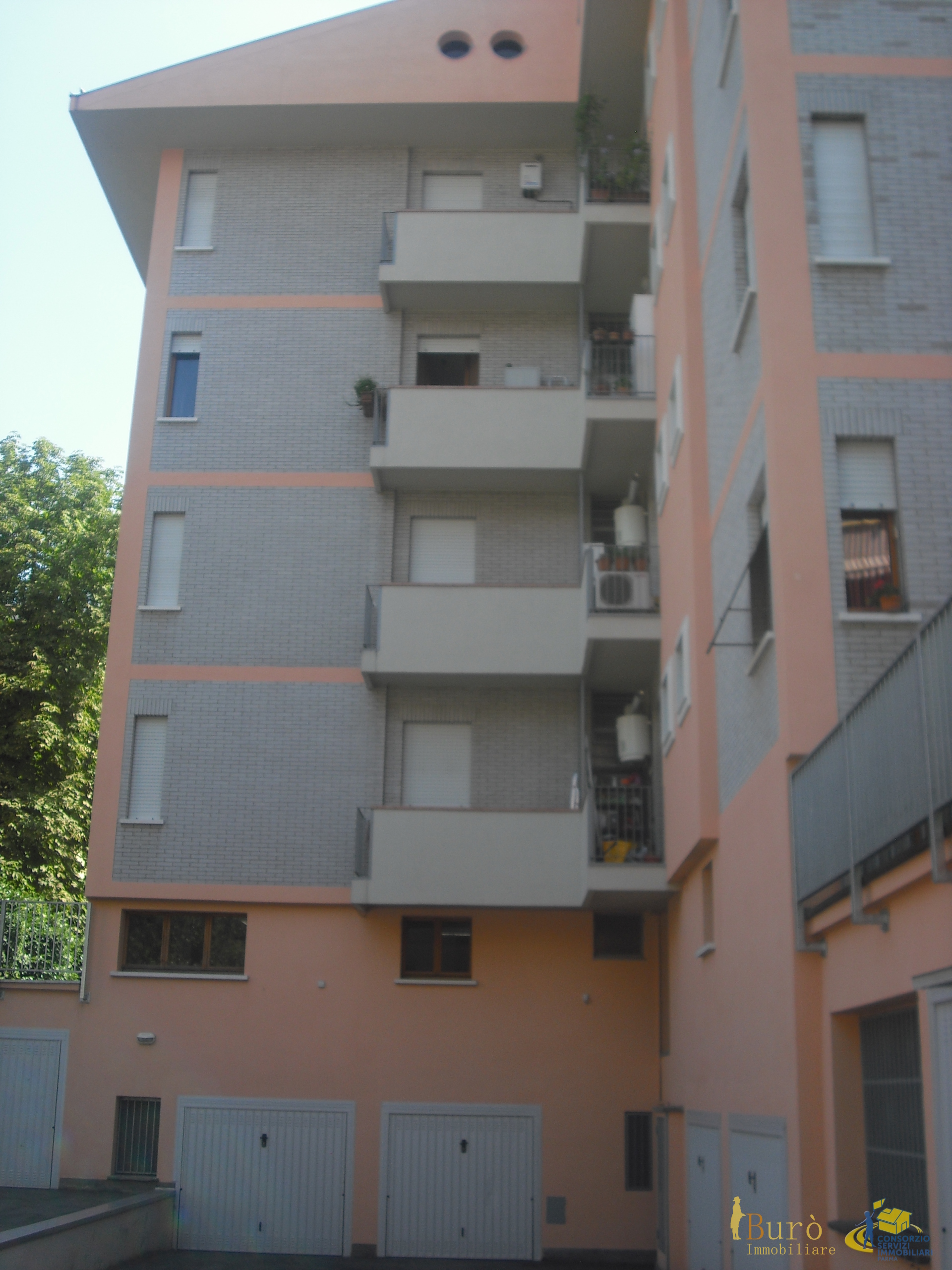 Ufficio ristrutturato in via duccio galimberti 16, Parma