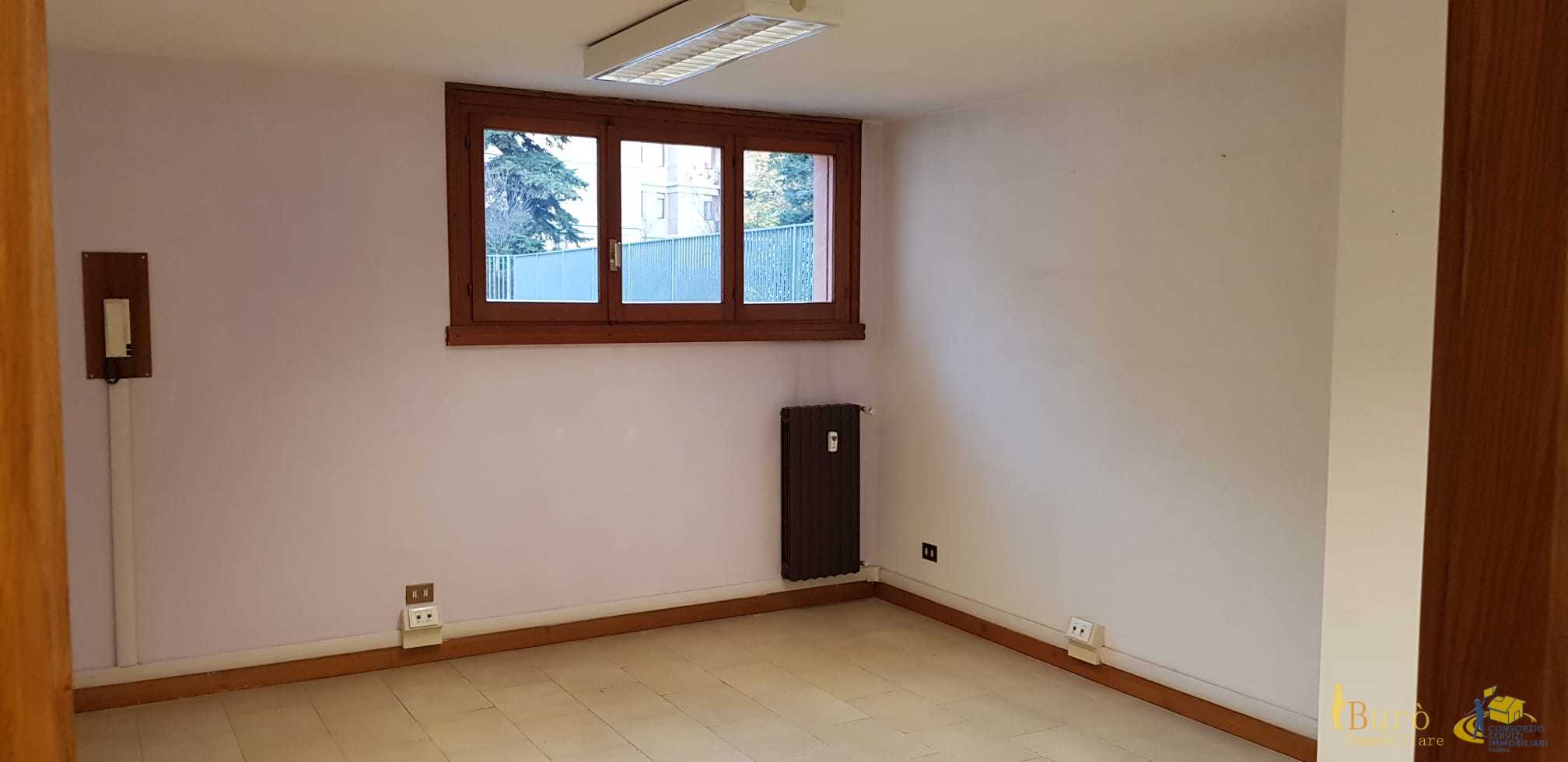 Ufficio ristrutturato in via duccio galimberti 16, Parma