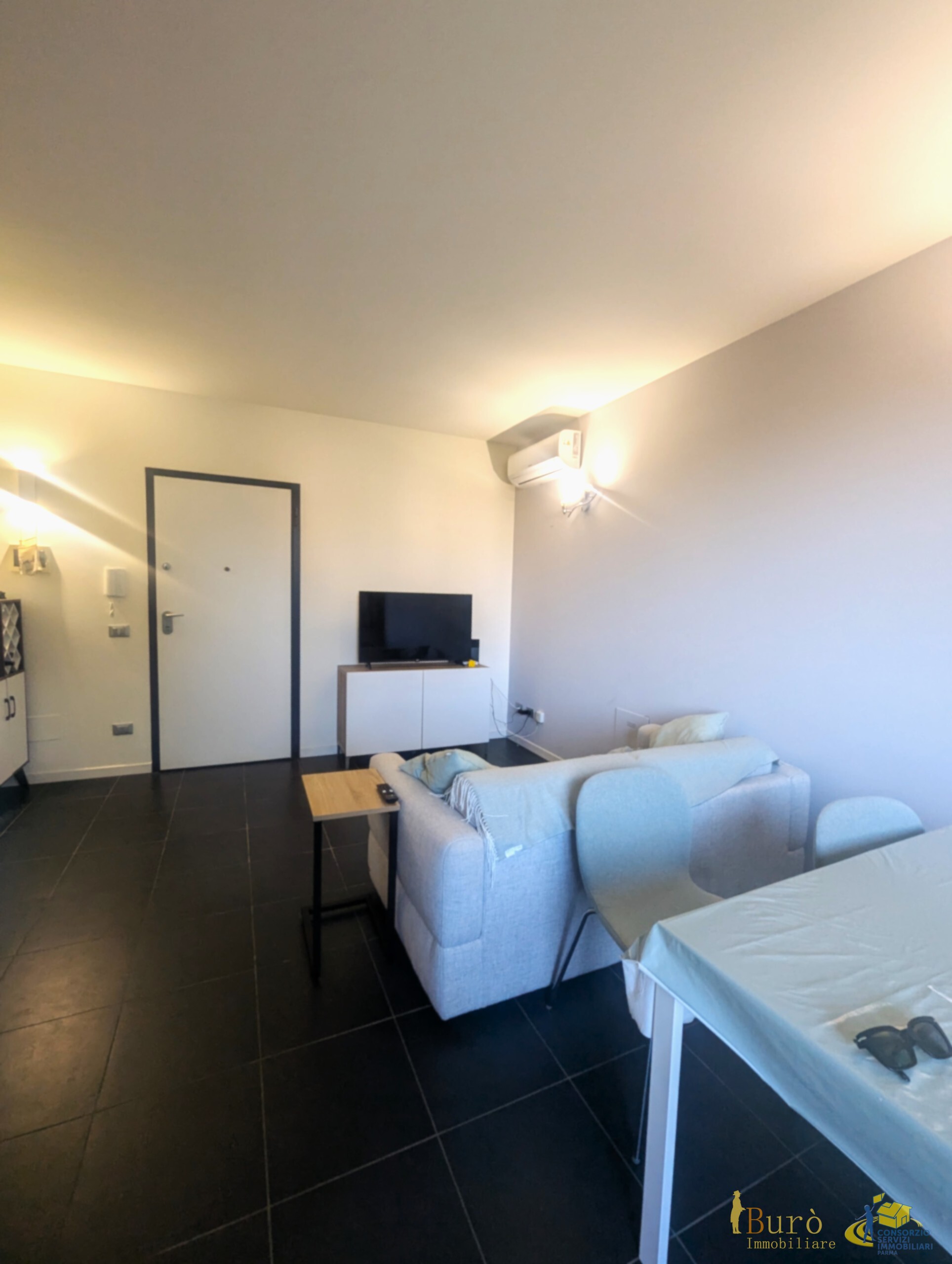 Bilocale con box in via toscana 34, Parma