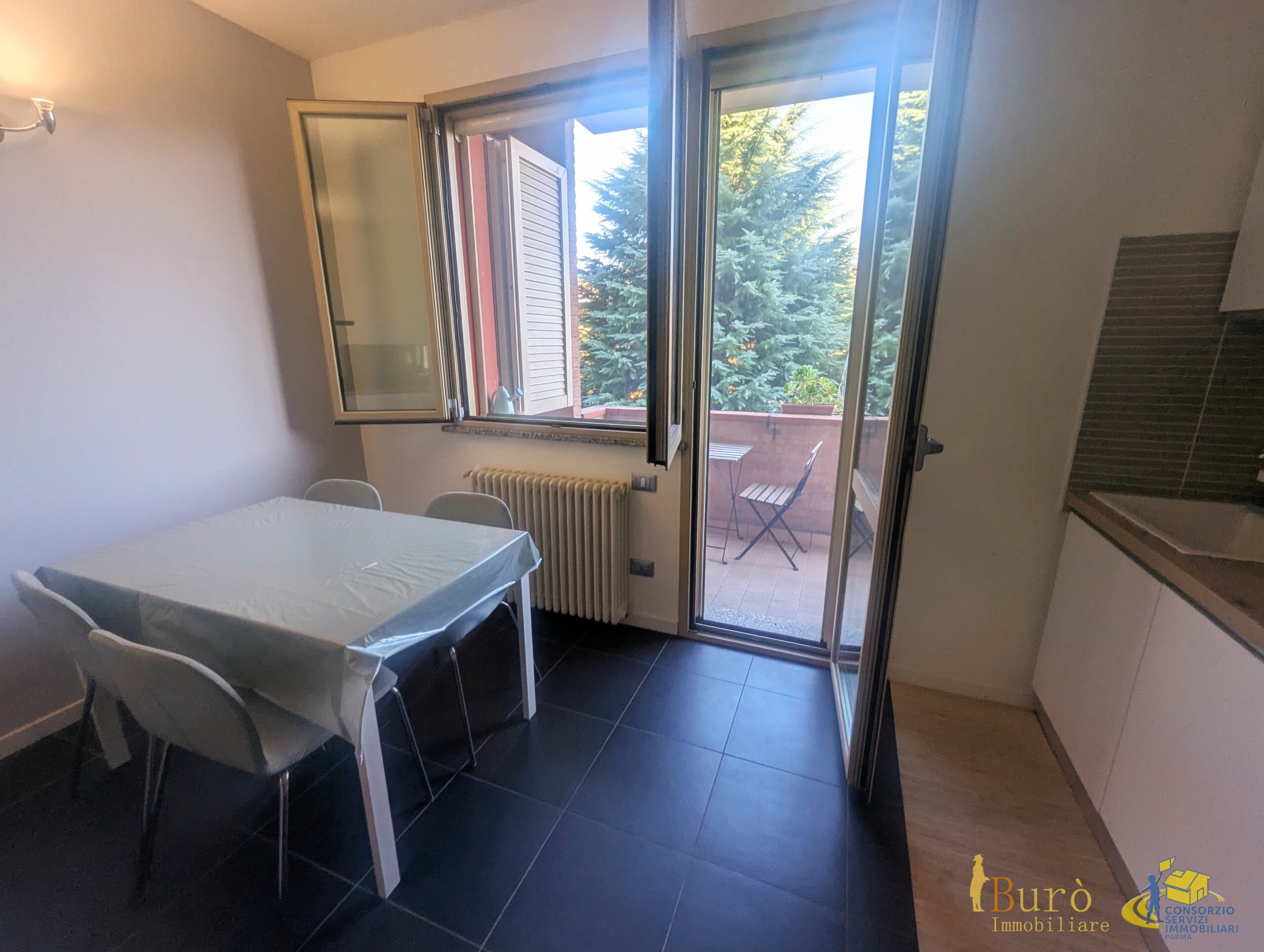 Bilocale con box in via toscana 34, Parma