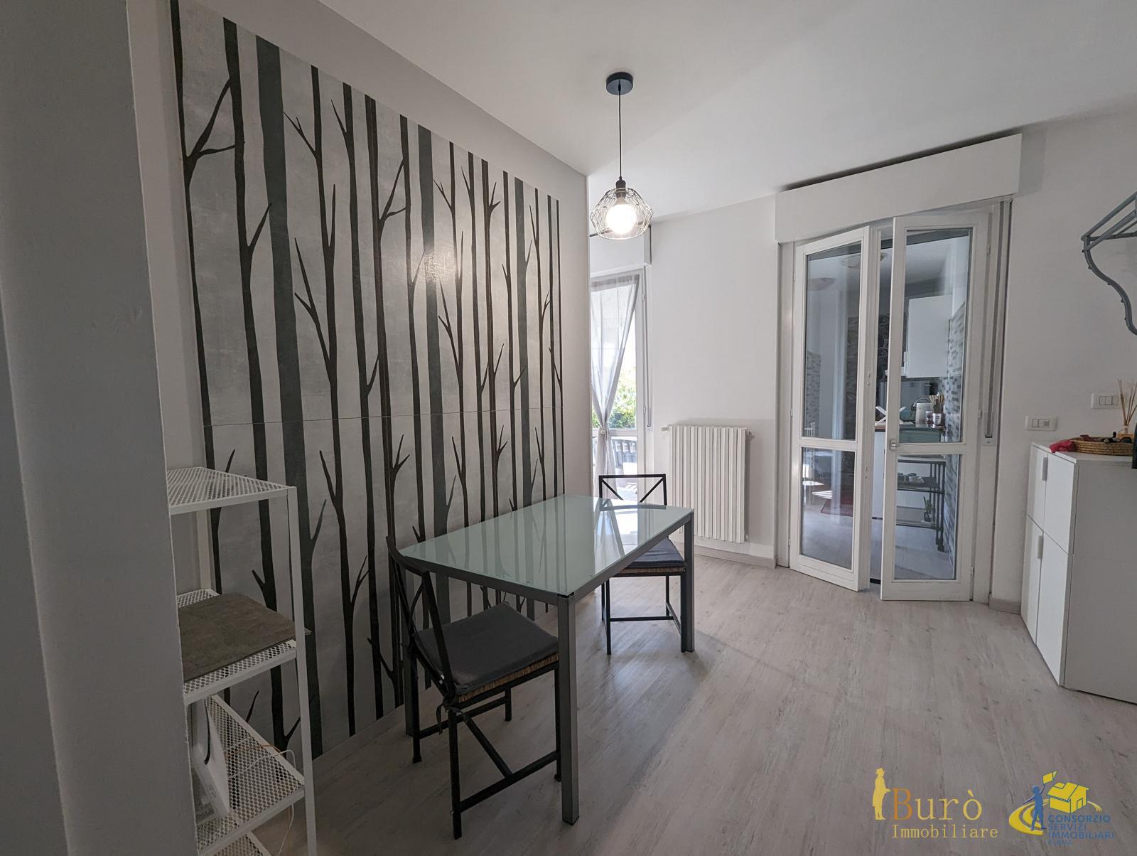 Trilocale con terrazzo in via laudedeo testi 14, Parma