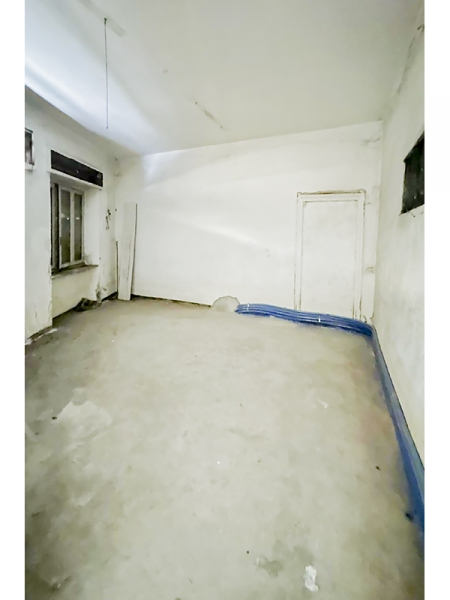 Negozio da ristrutturare a Gornate-Olona