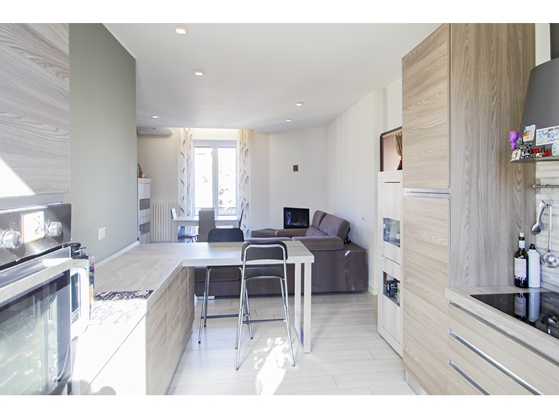 Trilocale con giardino a Malnate