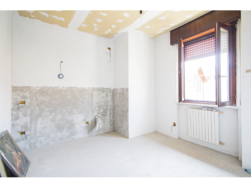 Trilocale in vendita a Venegono Inferiore