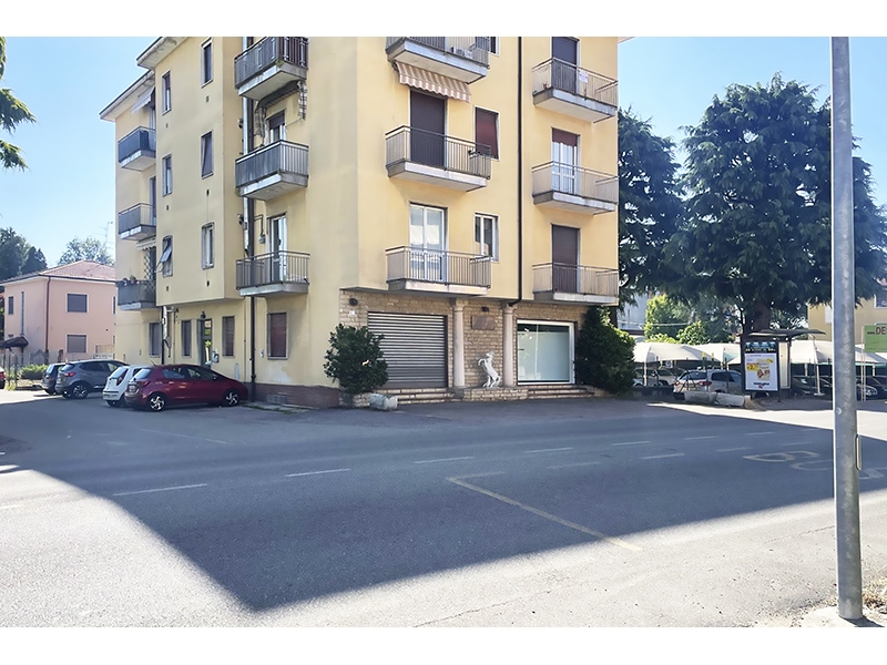 Negozio in affitto a Castiglione Olona