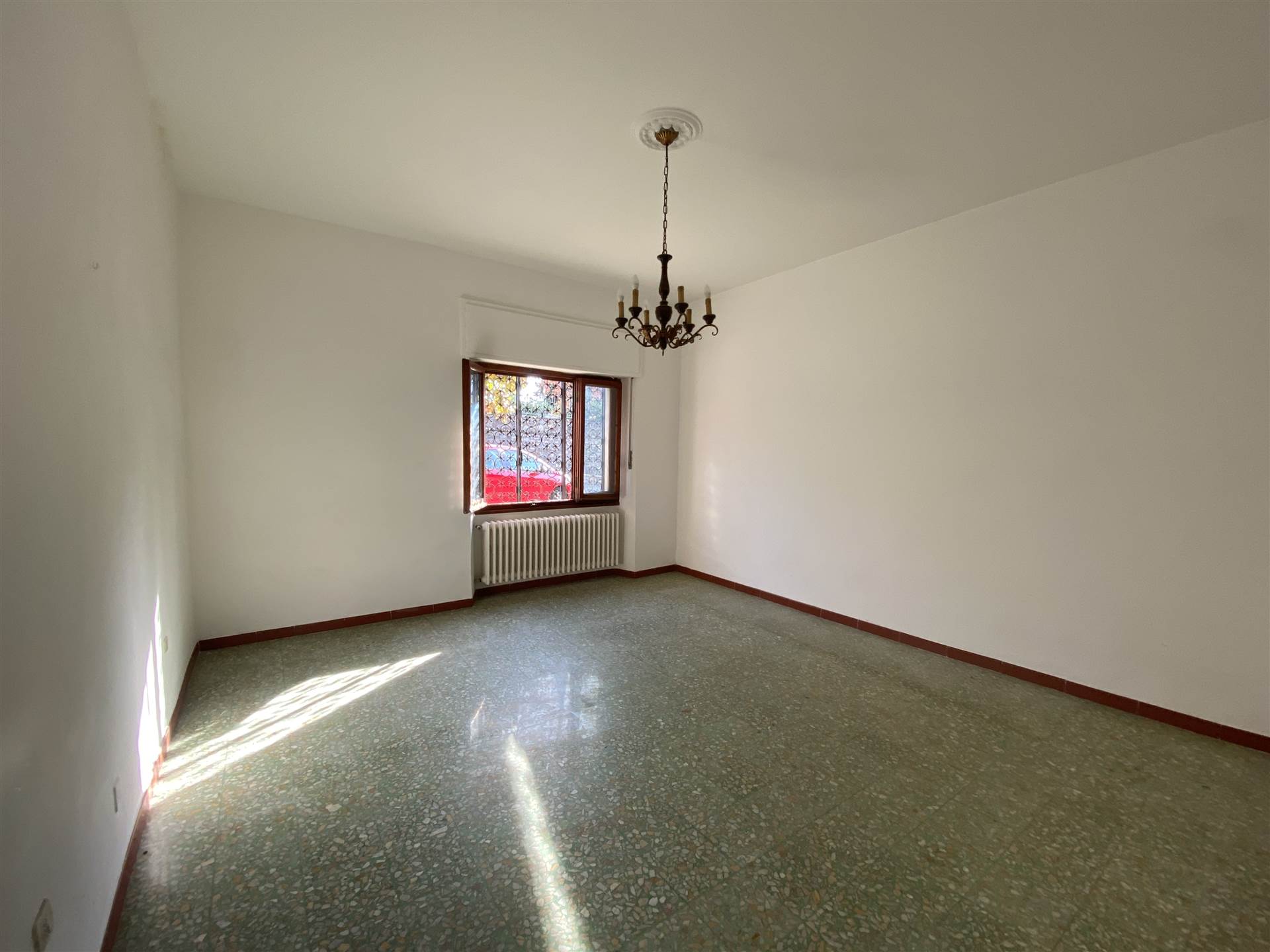 Quadrilocale con box a Sesto Fiorentino