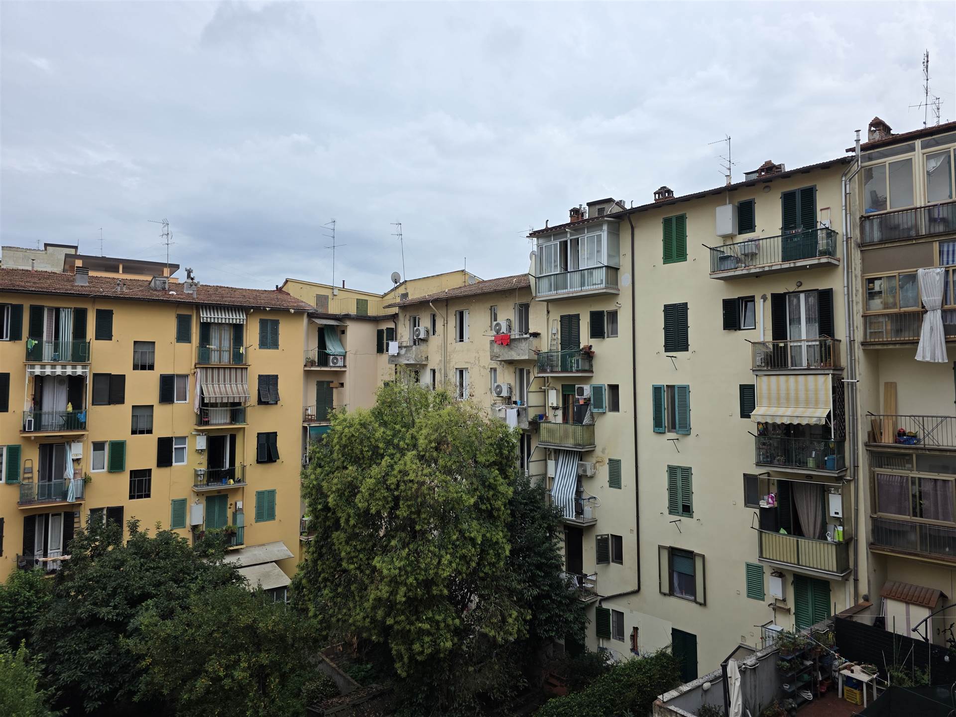 Quadrilocale in vendita in via roselli cecconi, Firenze