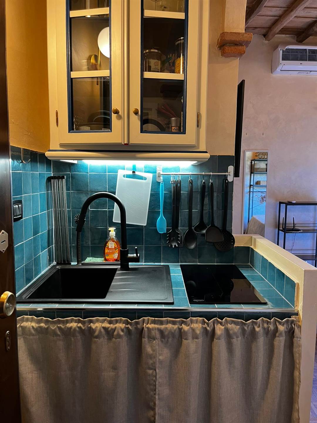 Monolocale arredato in affitto a Firenze