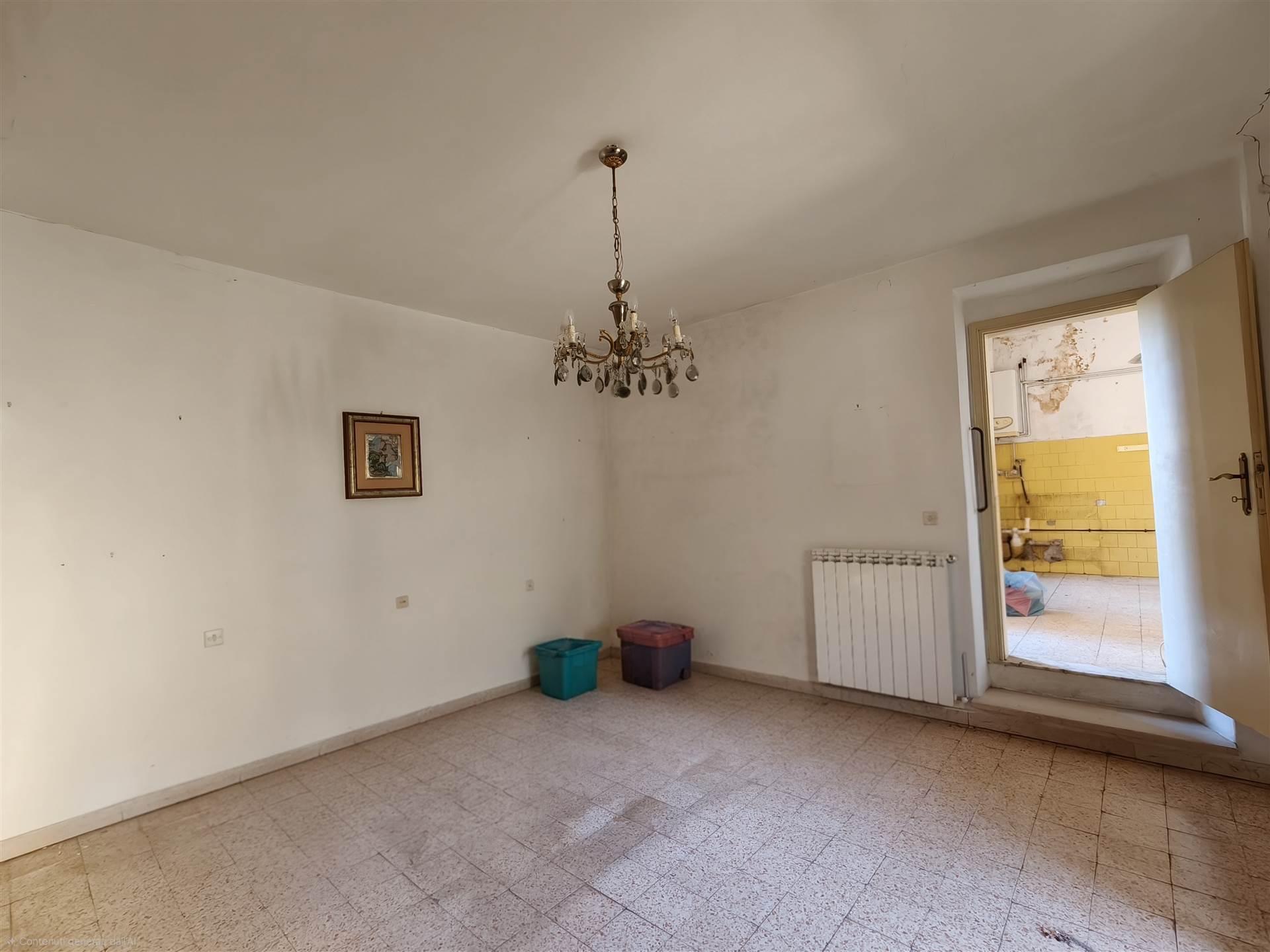 Trilocale da ristrutturare a Fiesole