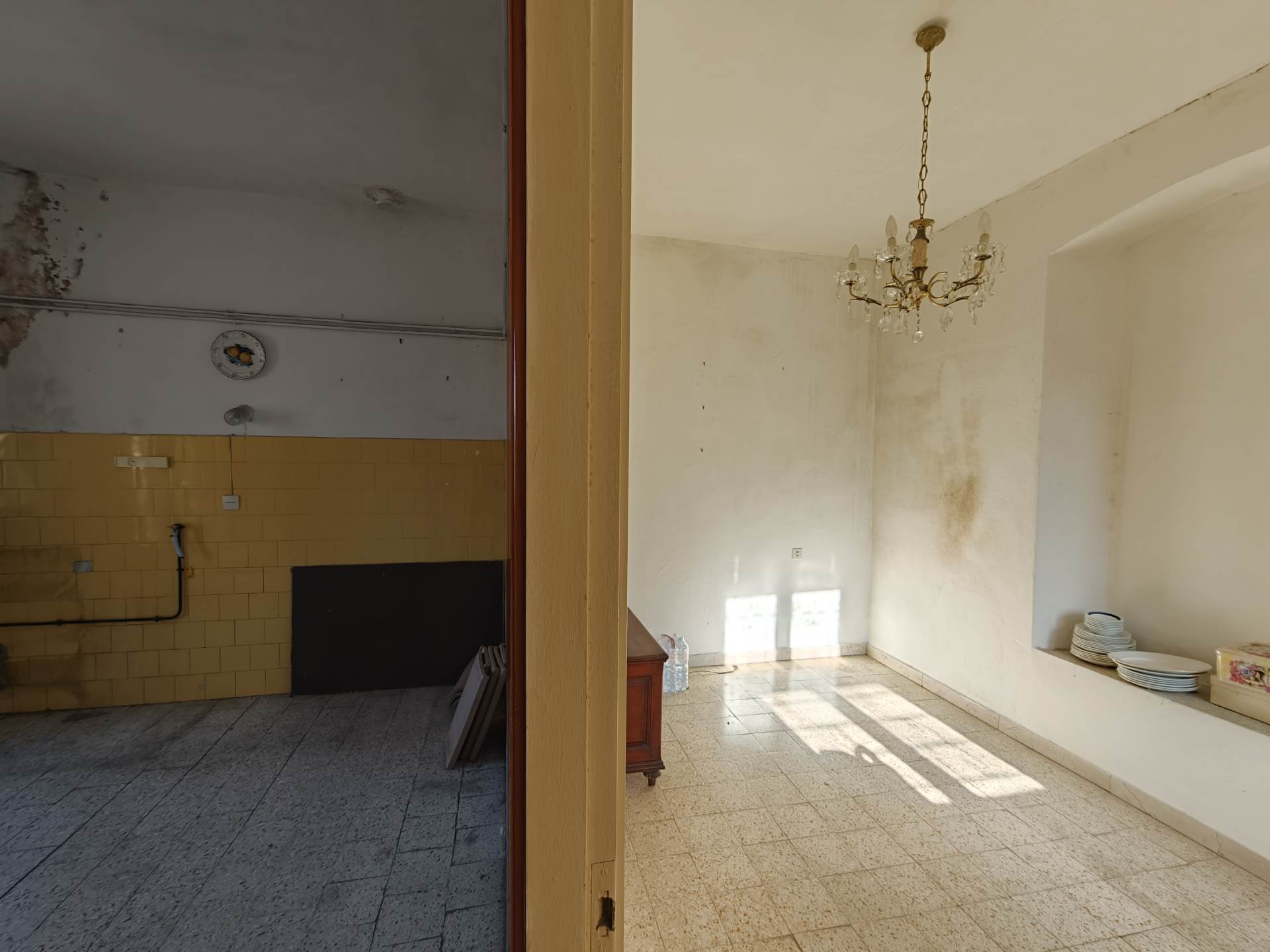 Trilocale da ristrutturare a Fiesole