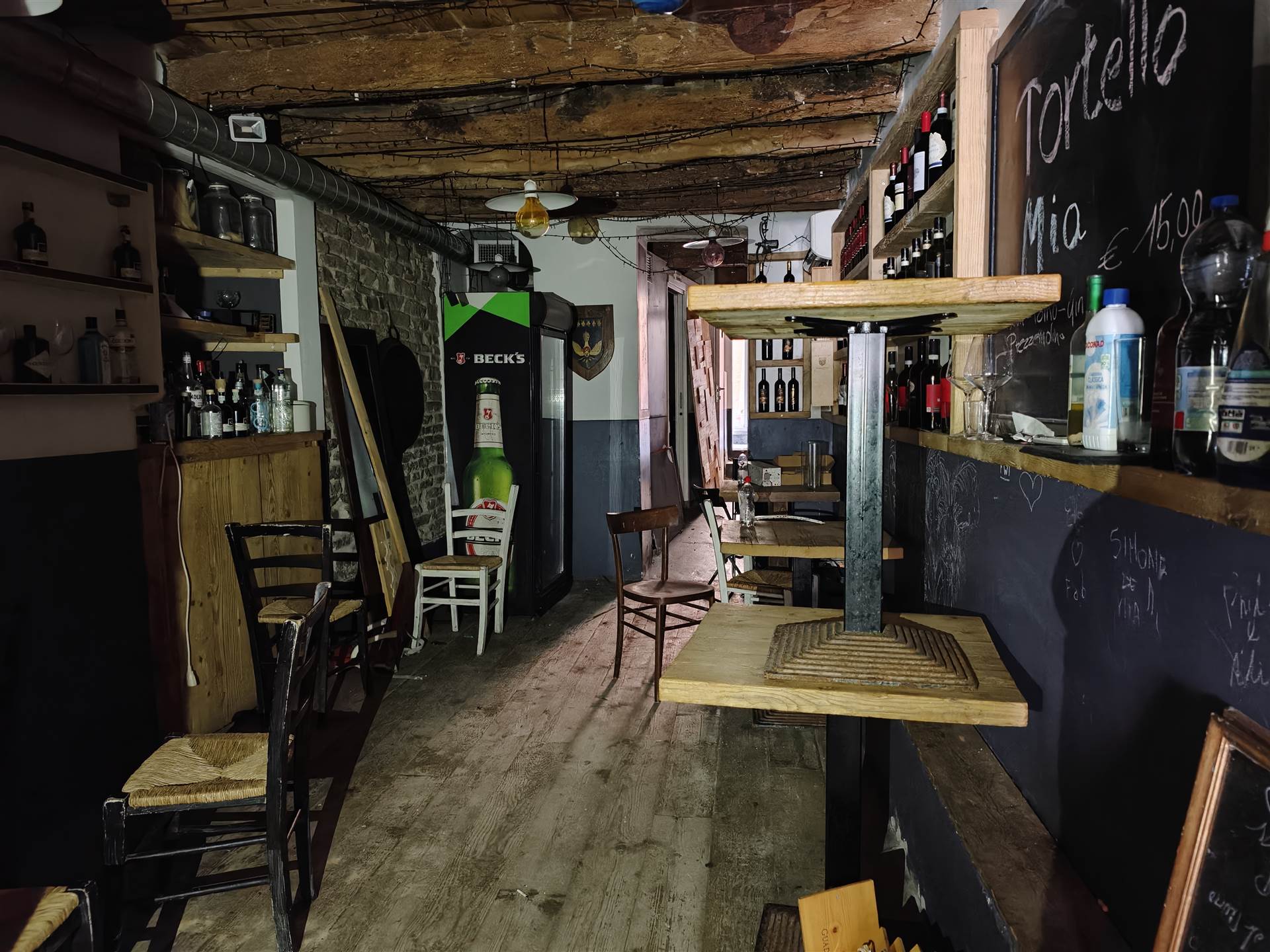 Negozio da ristrutturare in borgo san frediano, Firenze