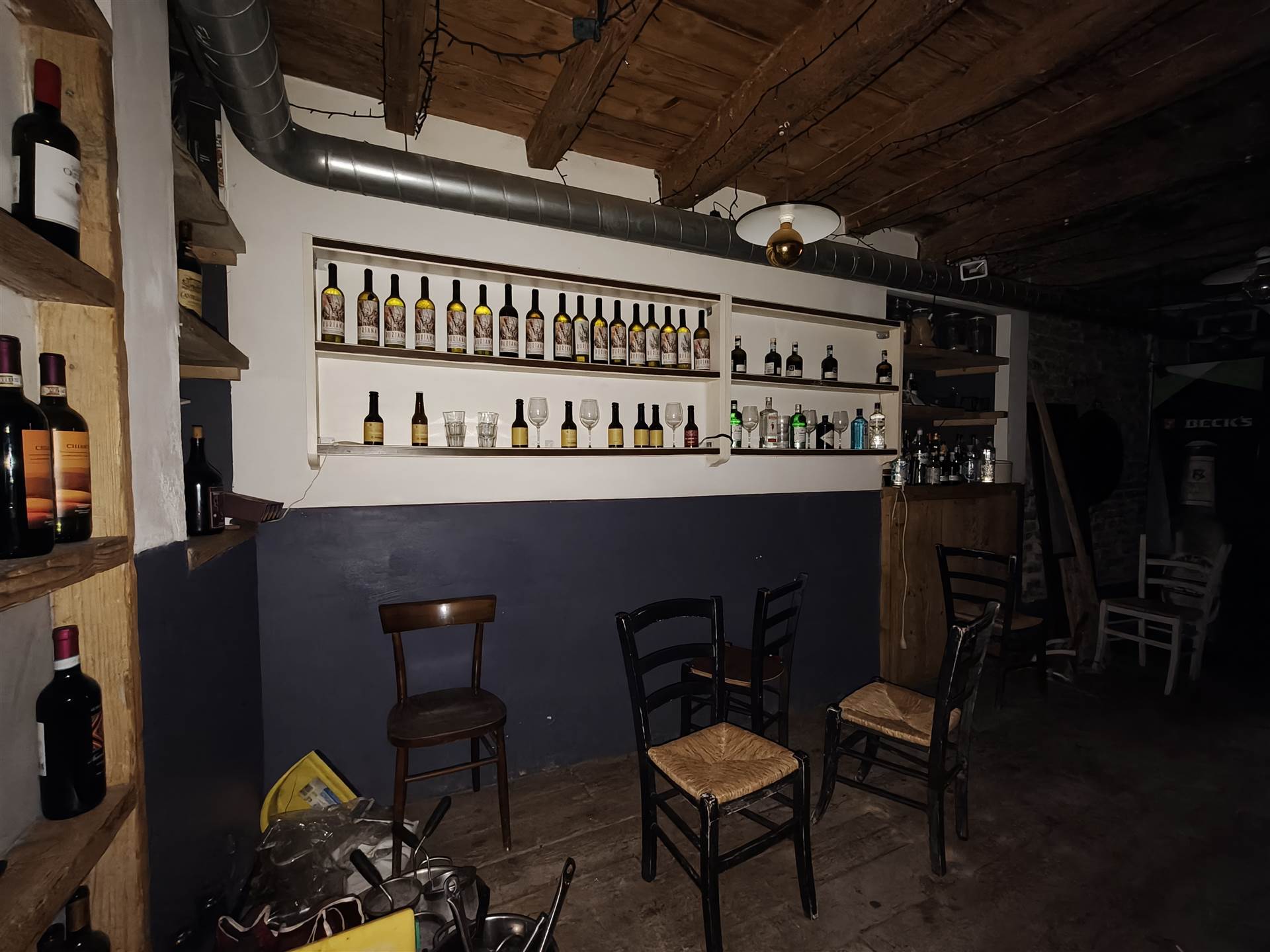 Negozio da ristrutturare in borgo san frediano, Firenze