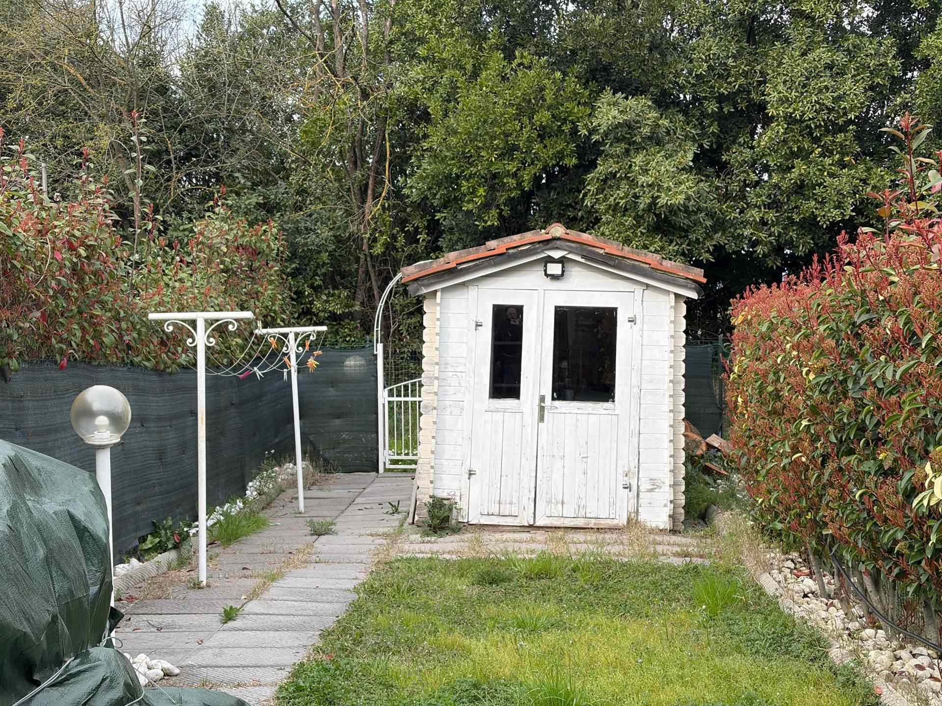 Casa indipendente in vendita in via del ferro, Campi Bisenzio