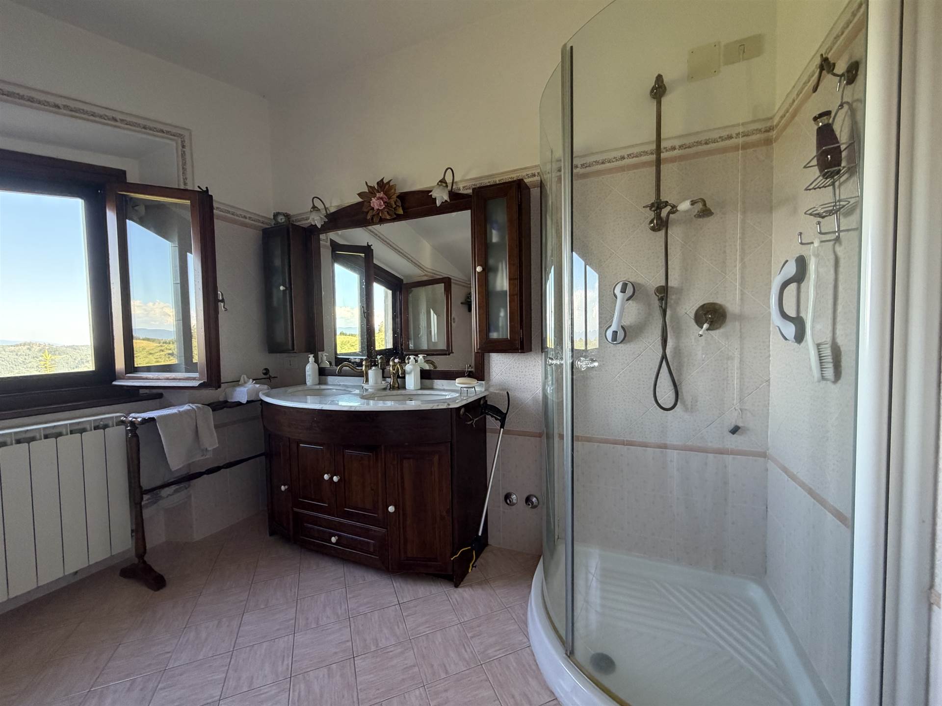 Villa in vendita in via poggio tesoro, Pelago