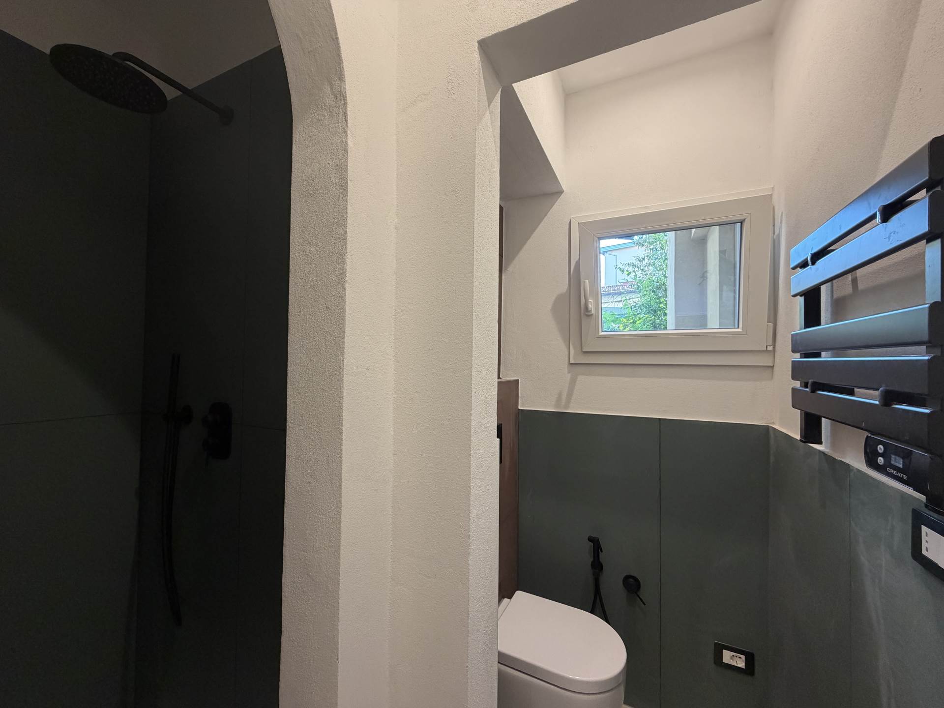 Negozio ristrutturato a Firenze