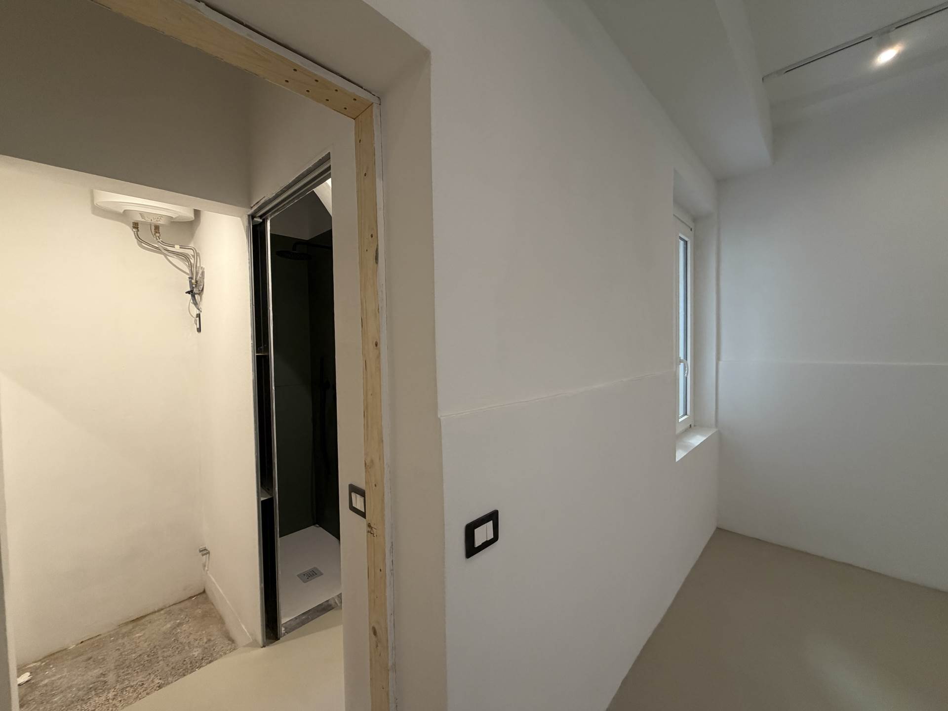 Negozio ristrutturato a Firenze
