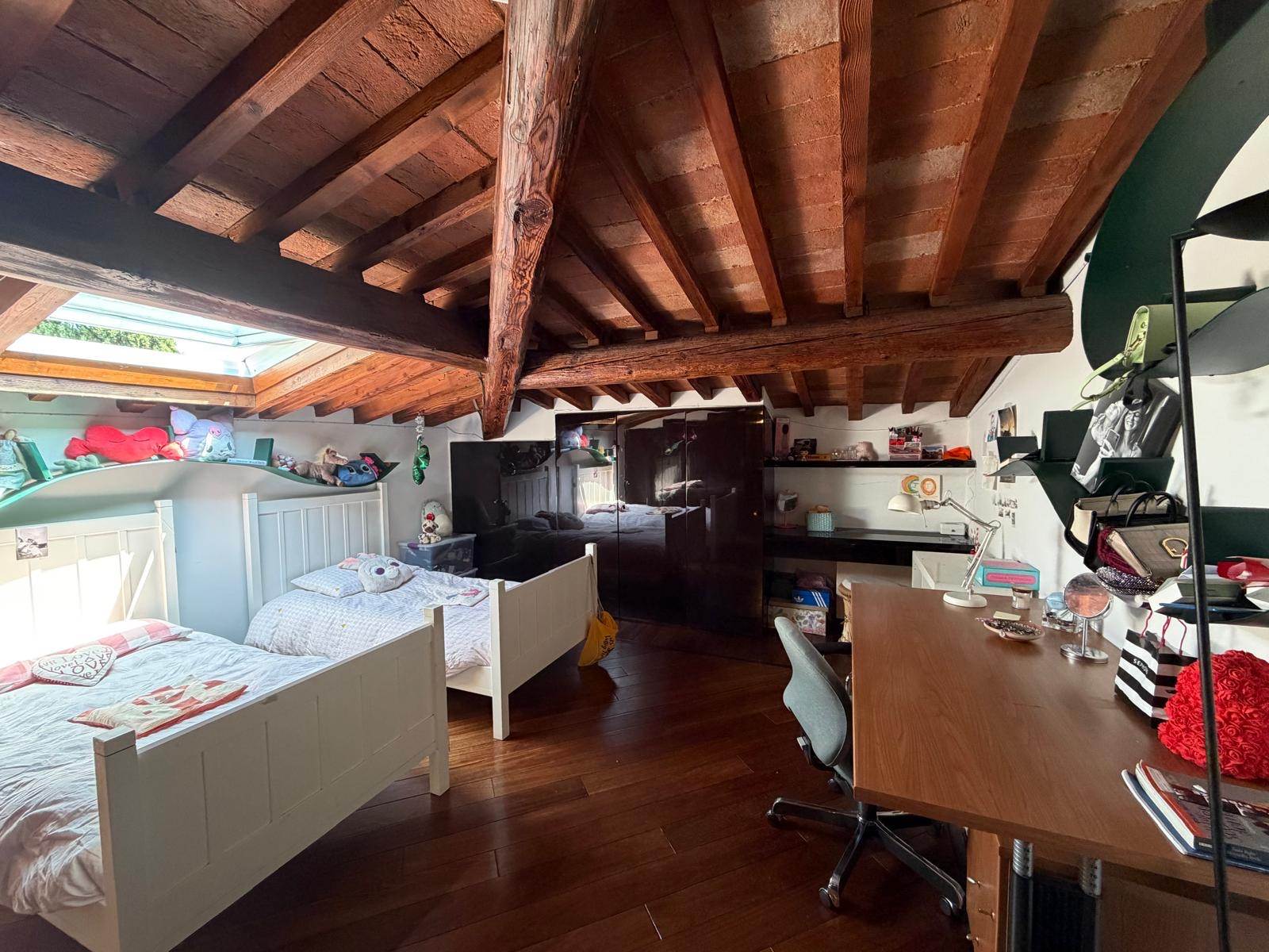 Appartamento arredato in affitto a Firenze