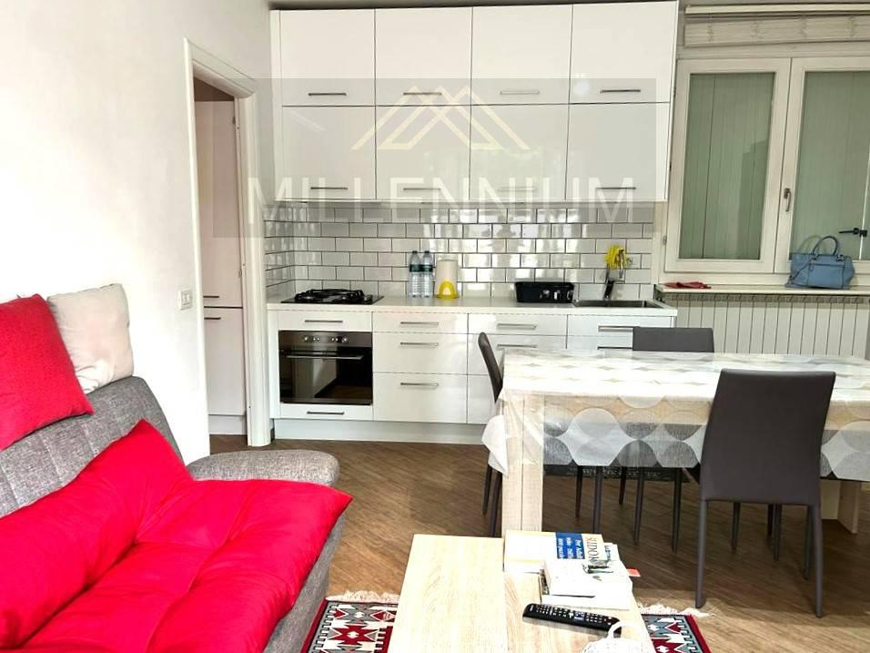 Bilocale arredato in affitto a Sesto Calende