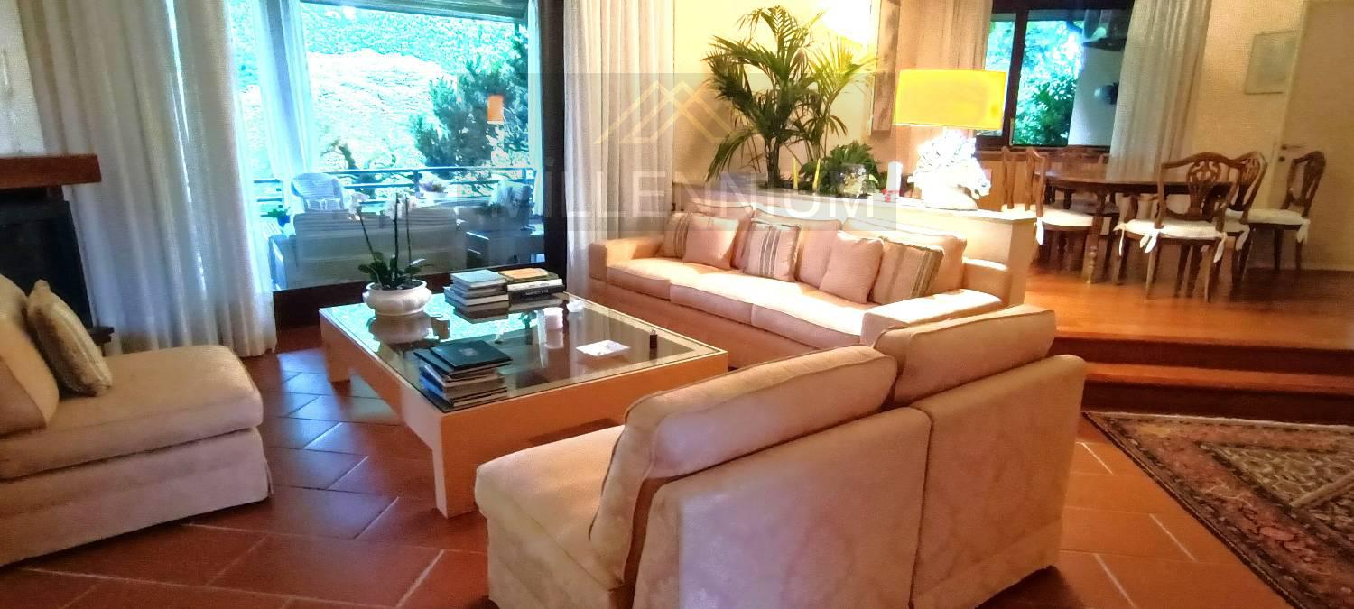 Villa in vendita a Arona