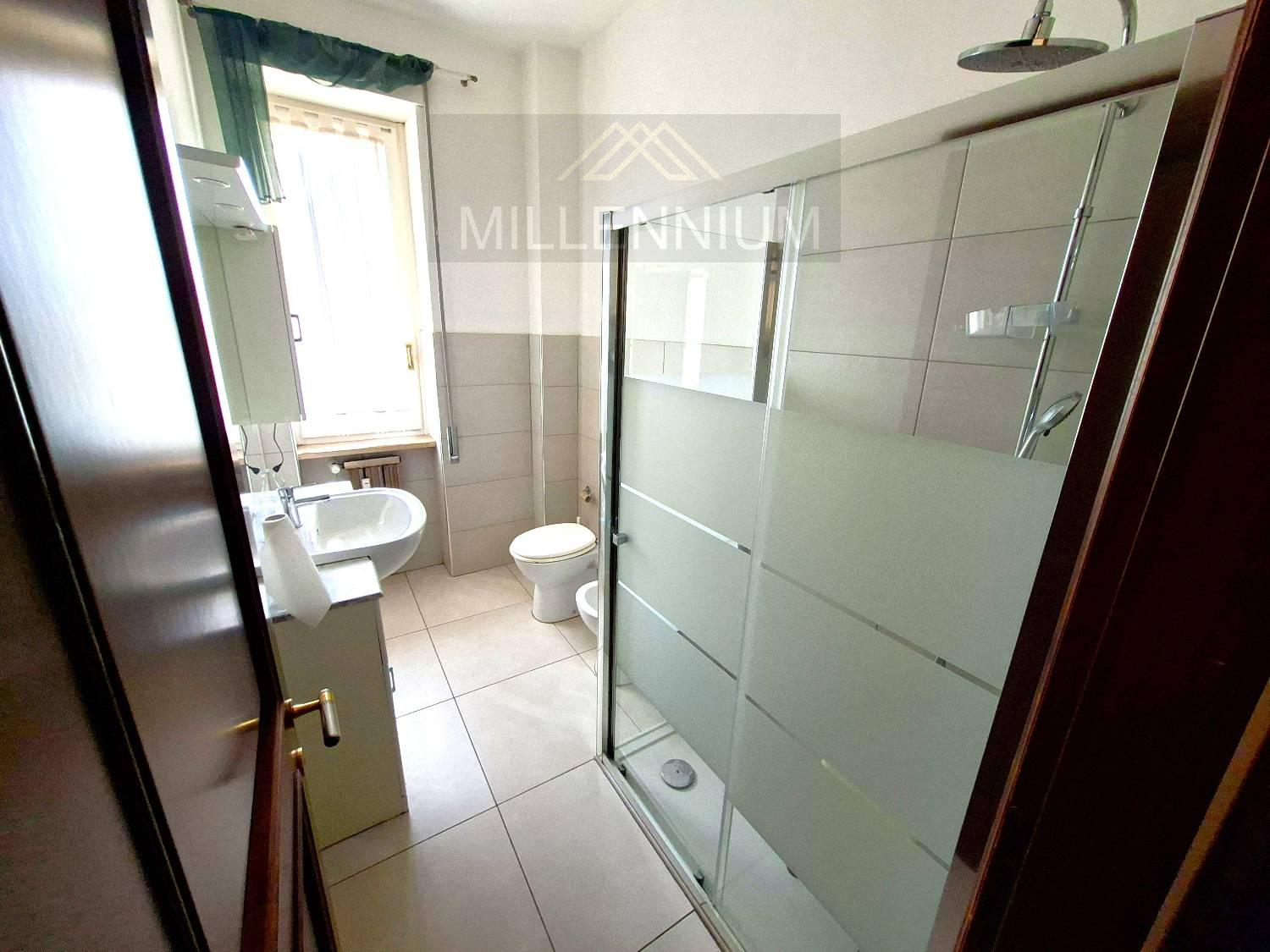 Trilocale in affitto a Arona