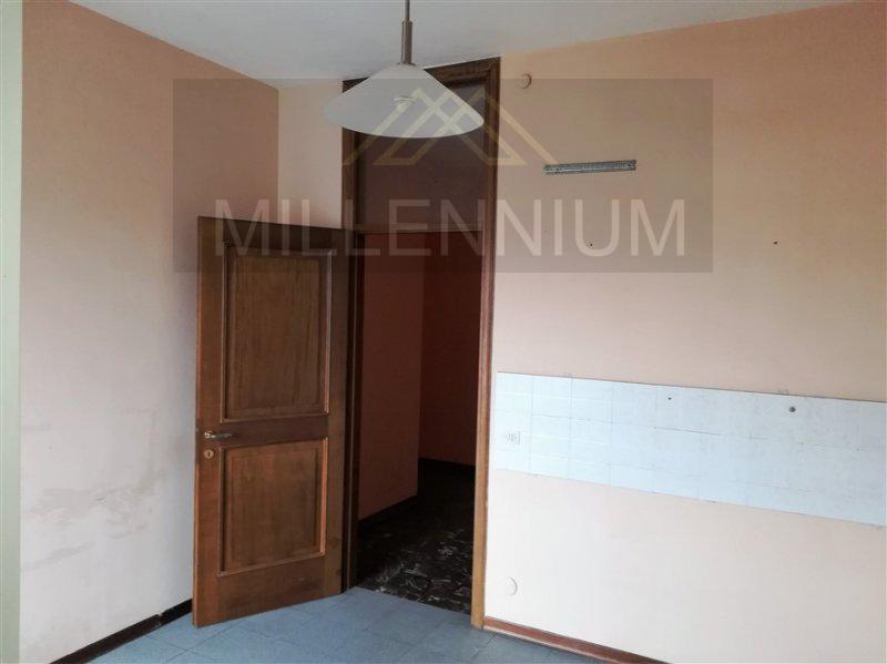 Trilocale in affitto a Arona