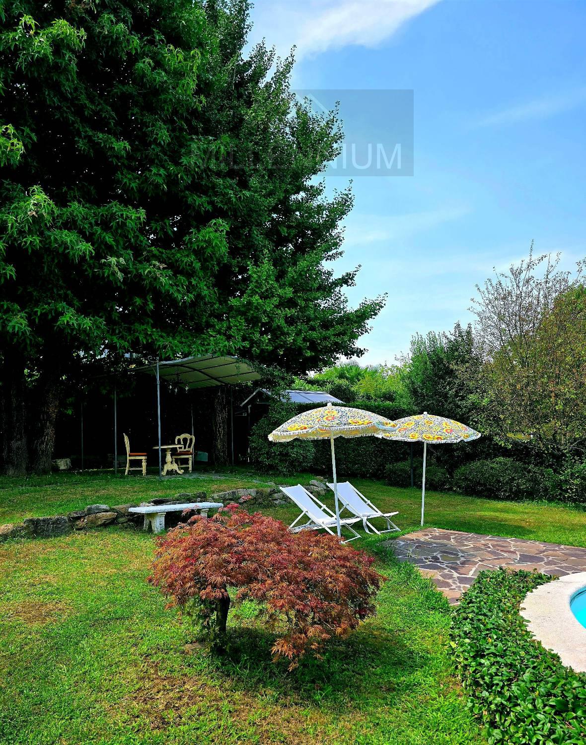 Villa in vendita a Arona