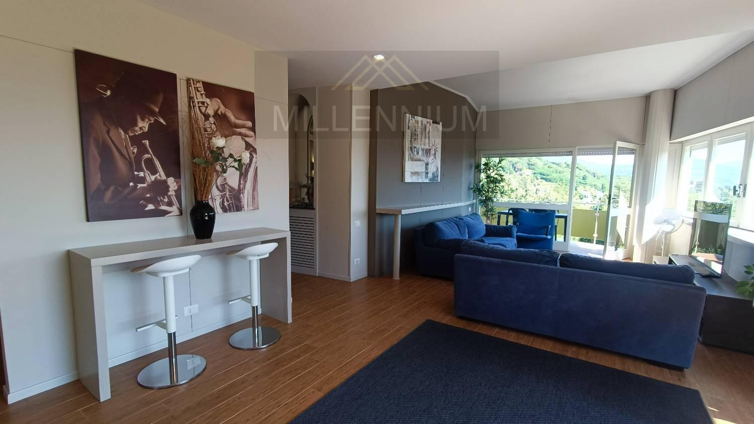 Villa in vendita a Arona