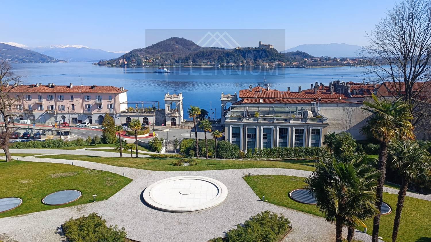 Appartamento in vendita a Arona