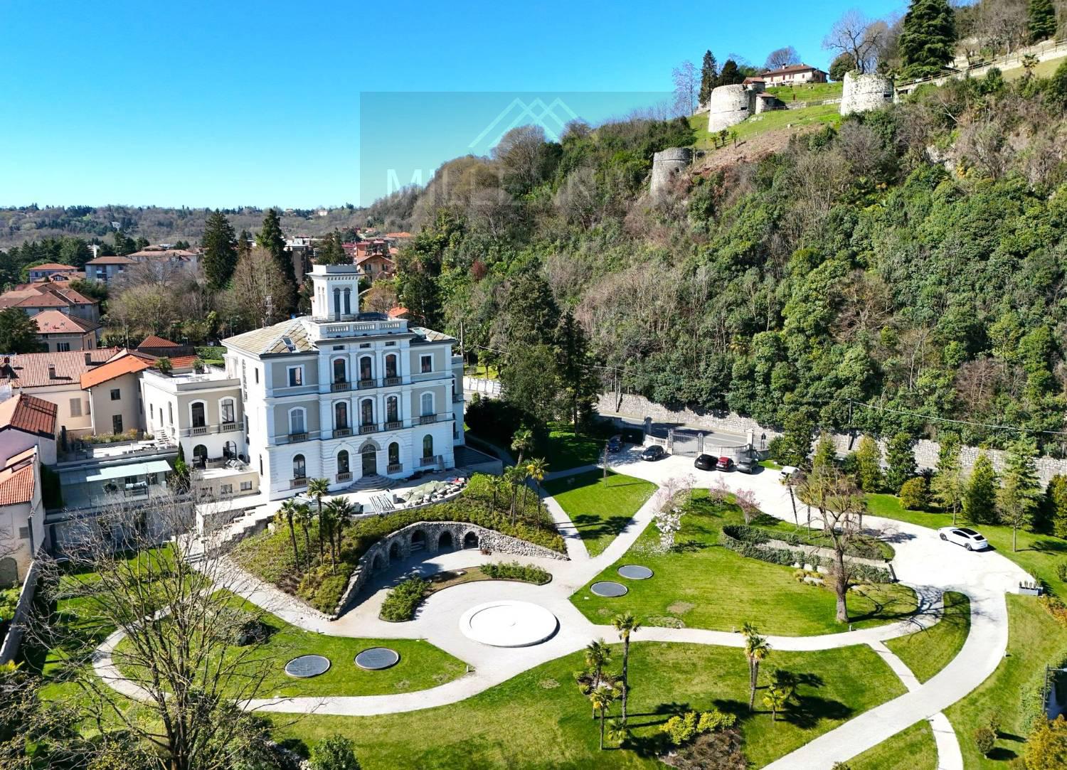 Appartamento arredato in affitto a Arona