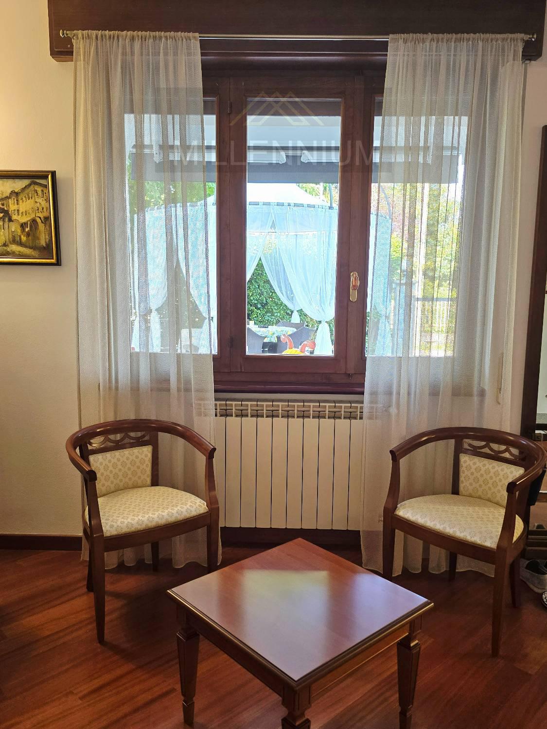 Villa in vendita a Arona