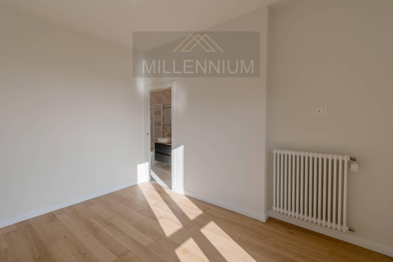 Quadrilocale arredato in affitto a Arona