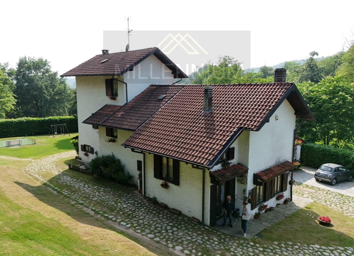 Rustico con giardino a Arona