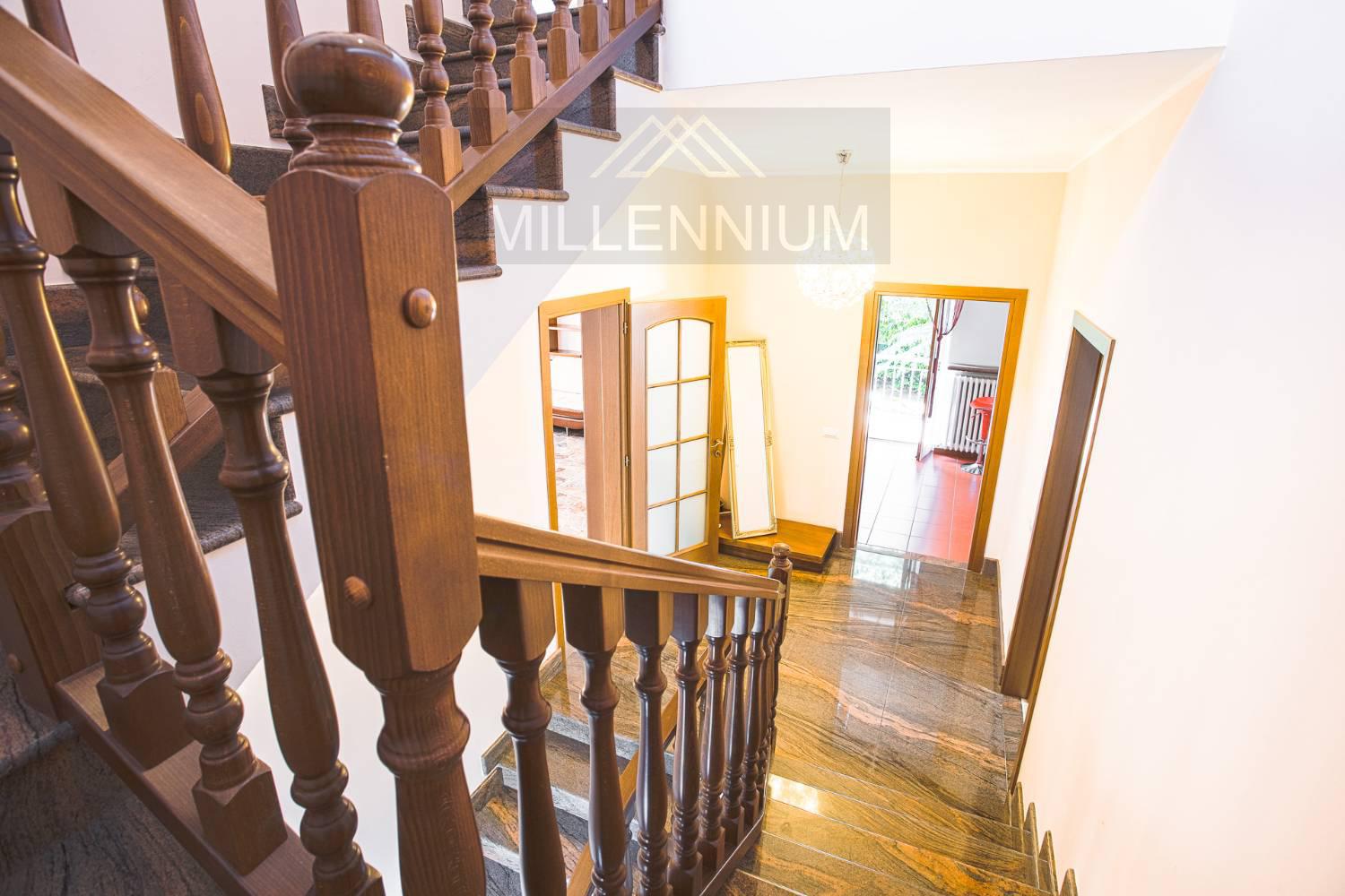 Villa in vendita a Arona