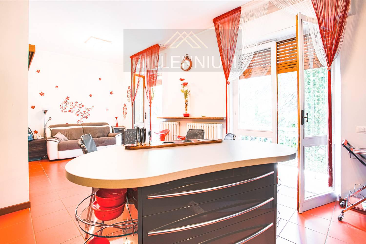 Villa in vendita a Arona