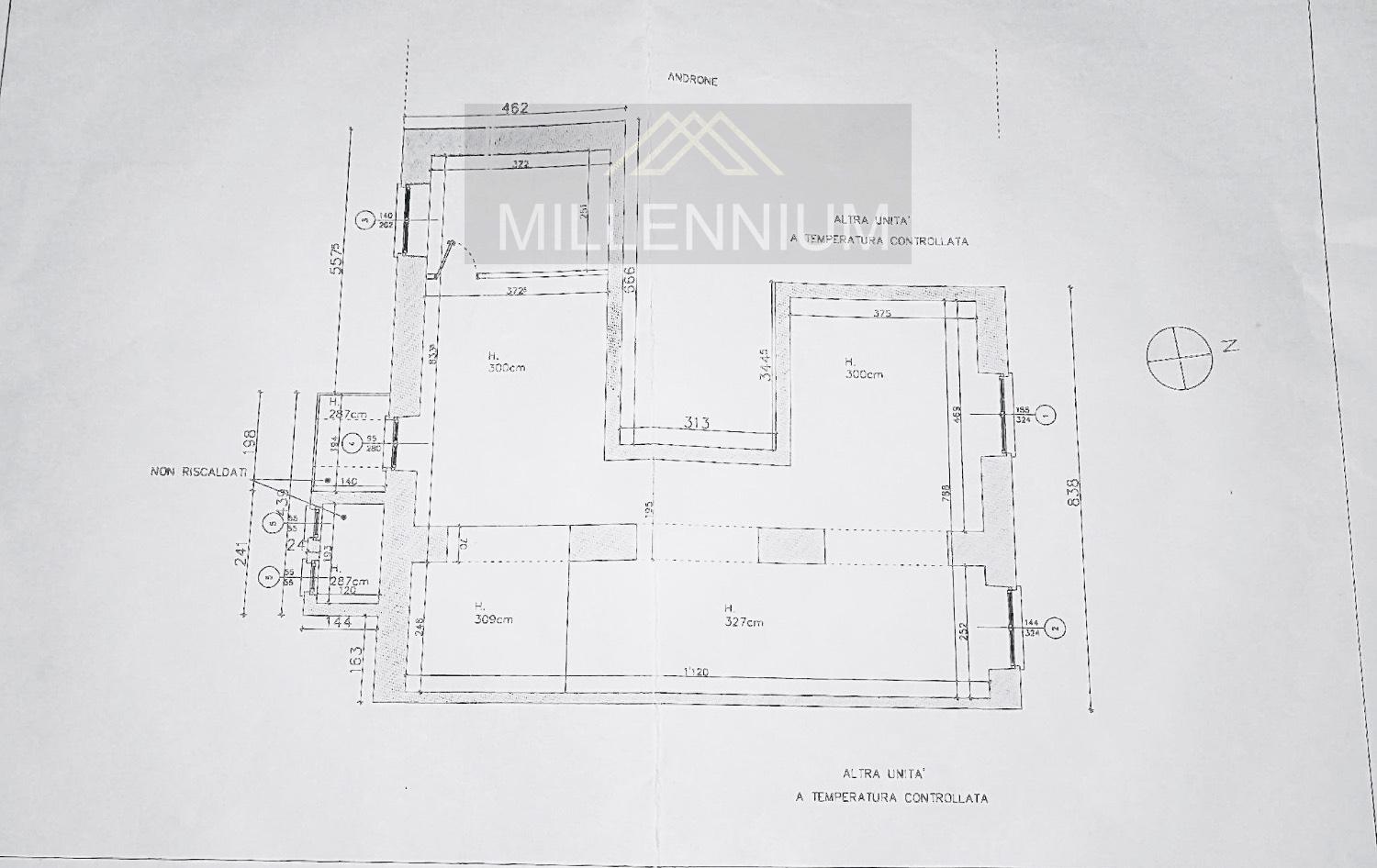 Attivit� commerciale Bar e tabacchi in vendita a Arona