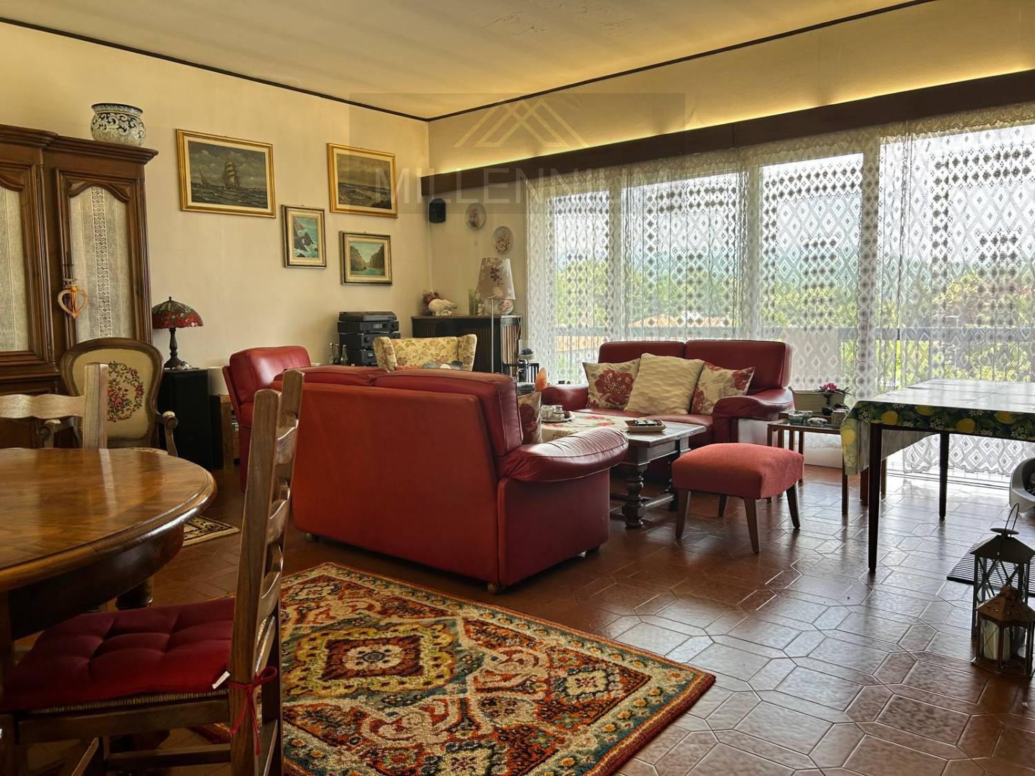 Villa in vendita a Arona