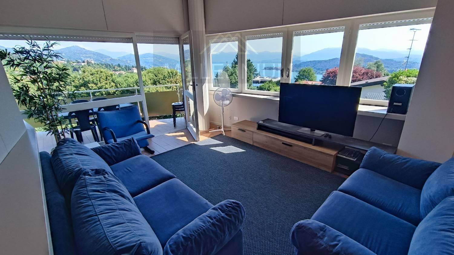 Villa in vendita a Arona