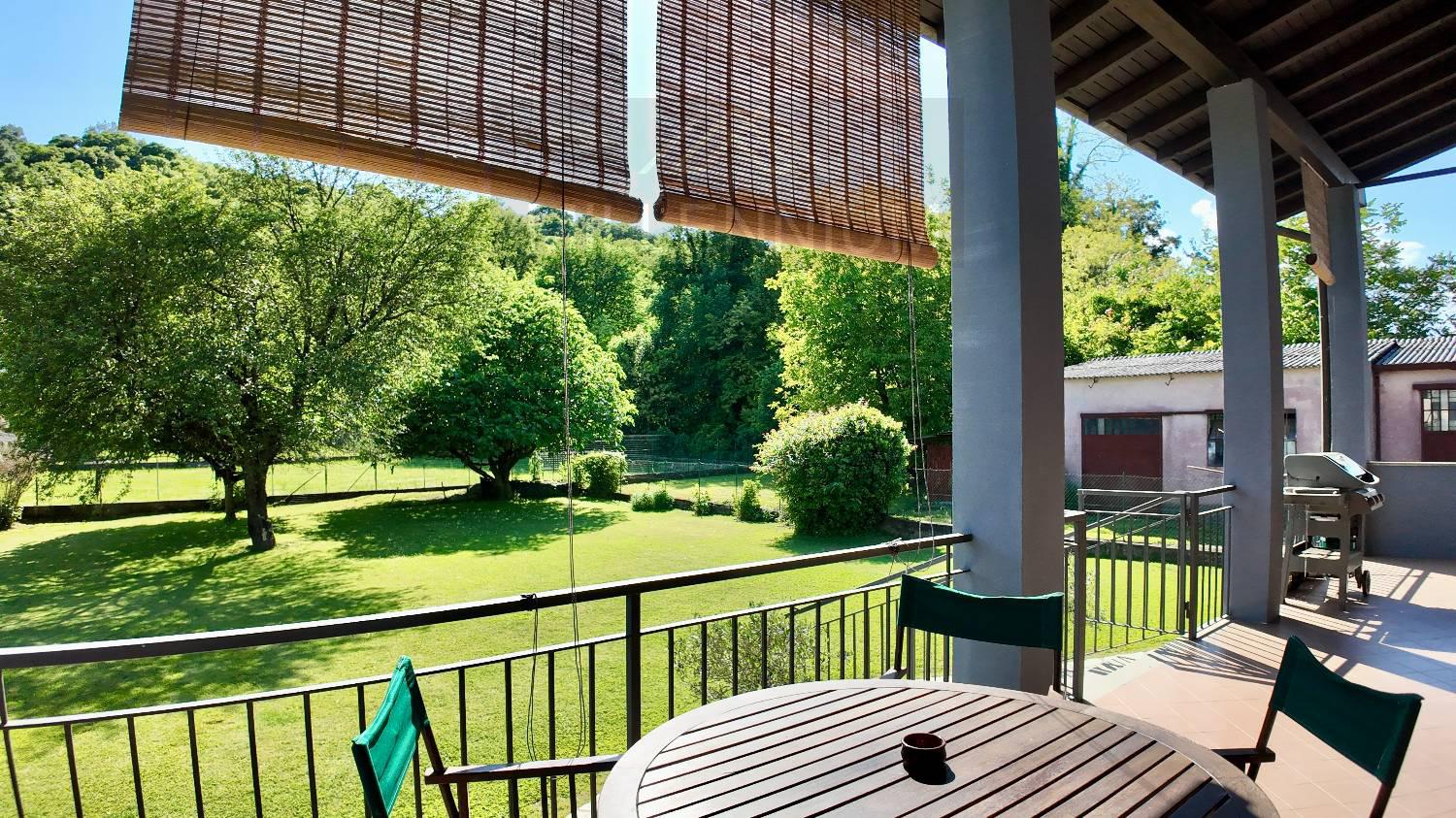 Villa in vendita a Dormelletto