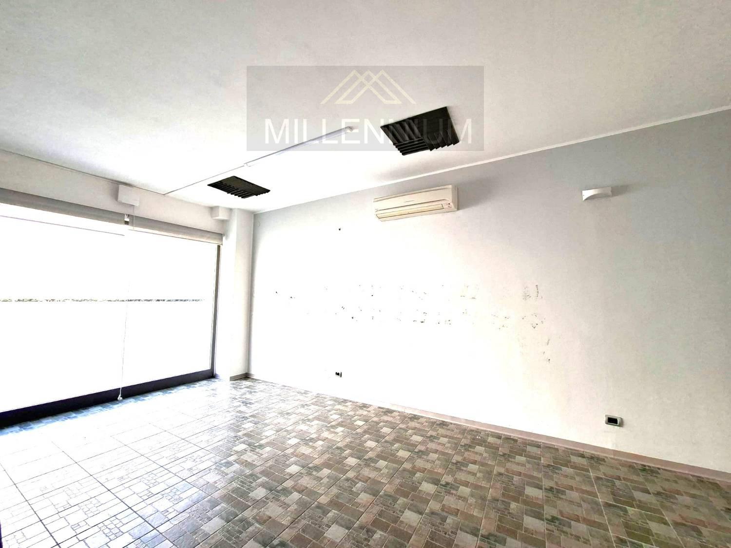 Ufficio ristrutturato a Arona